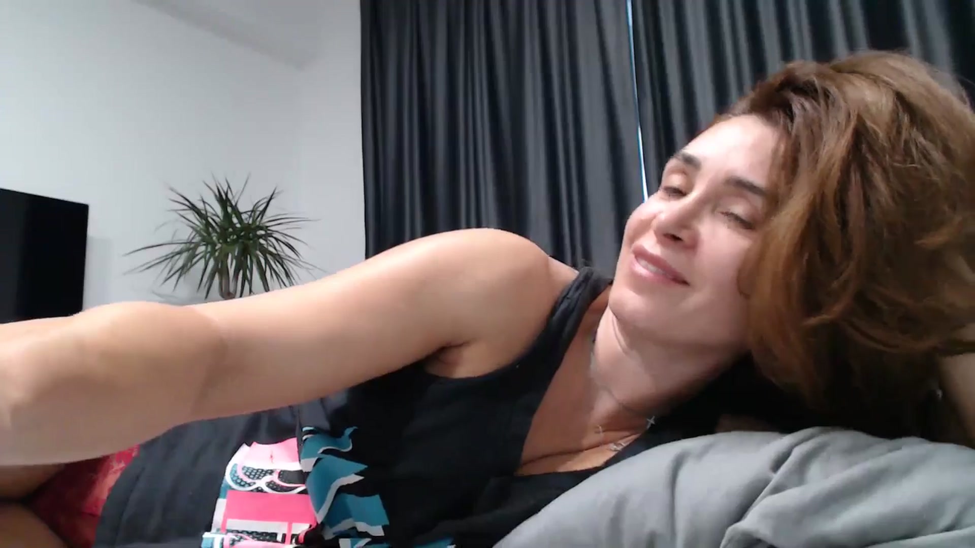Gallery image thumbnail from NormalGirl's myfreecams stream on, 11/08/2025, 12:12 image 18 of 20