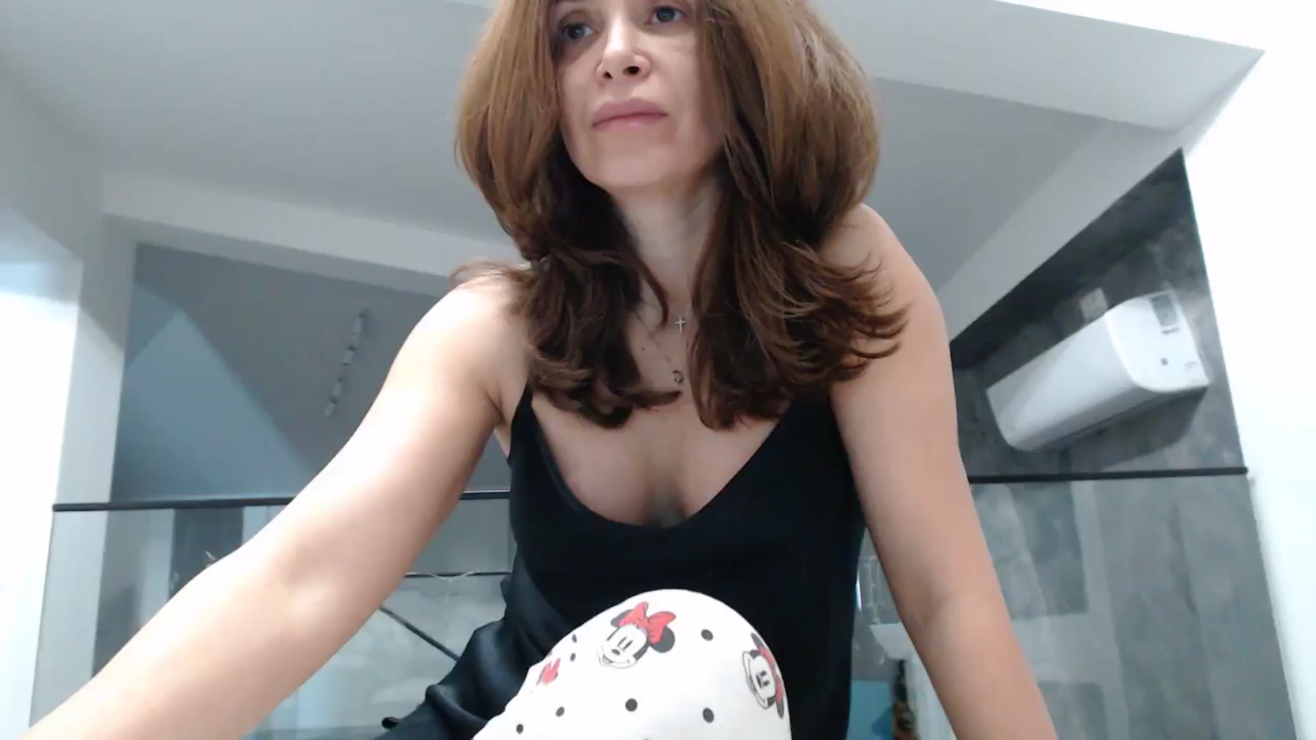 Gallery image thumbnail from NormalGirl's myfreecams stream on, 12/31/2025, 08:58 image 20 of 20