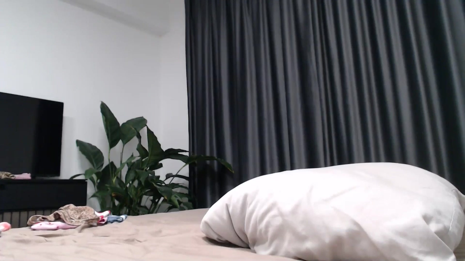 Gallery image thumbnail from NormalGirl's myfreecams stream on, 03/21/2026, 16:19 image 14 of 20