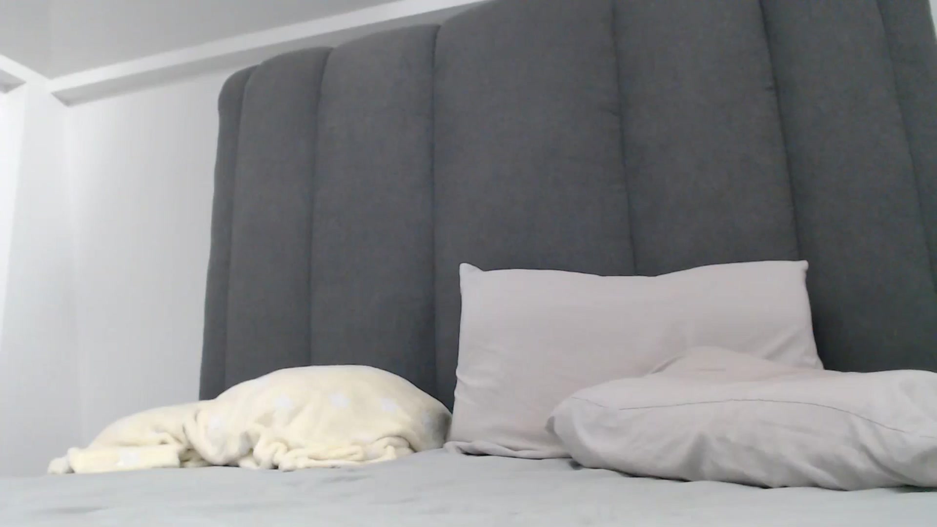 Gallery image thumbnail from NormalGirl's myfreecams stream on, 03/25/2026, 14:24 image 14 of 20