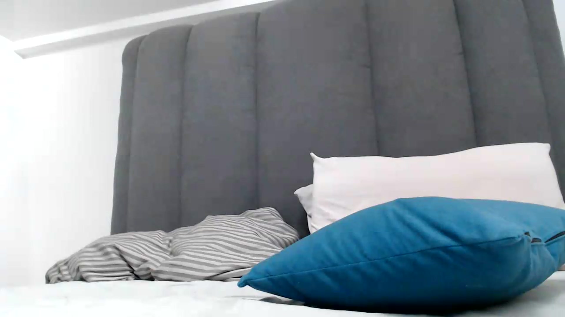 Gallery image thumbnail from NormalGirl's myfreecams stream on, 08/12/2026, 14:00 image 8 of 20