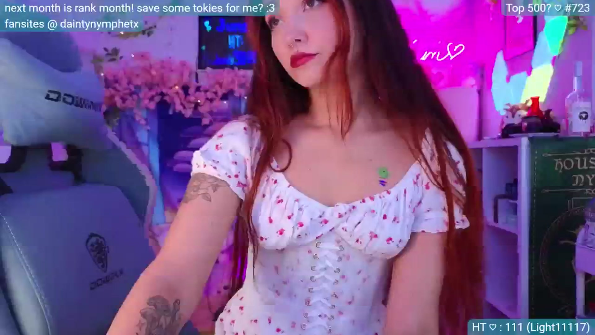 Gallery image thumbnail from NotAura's myfreecams stream on, 06/21/2024, 03:17 image 16 of 20