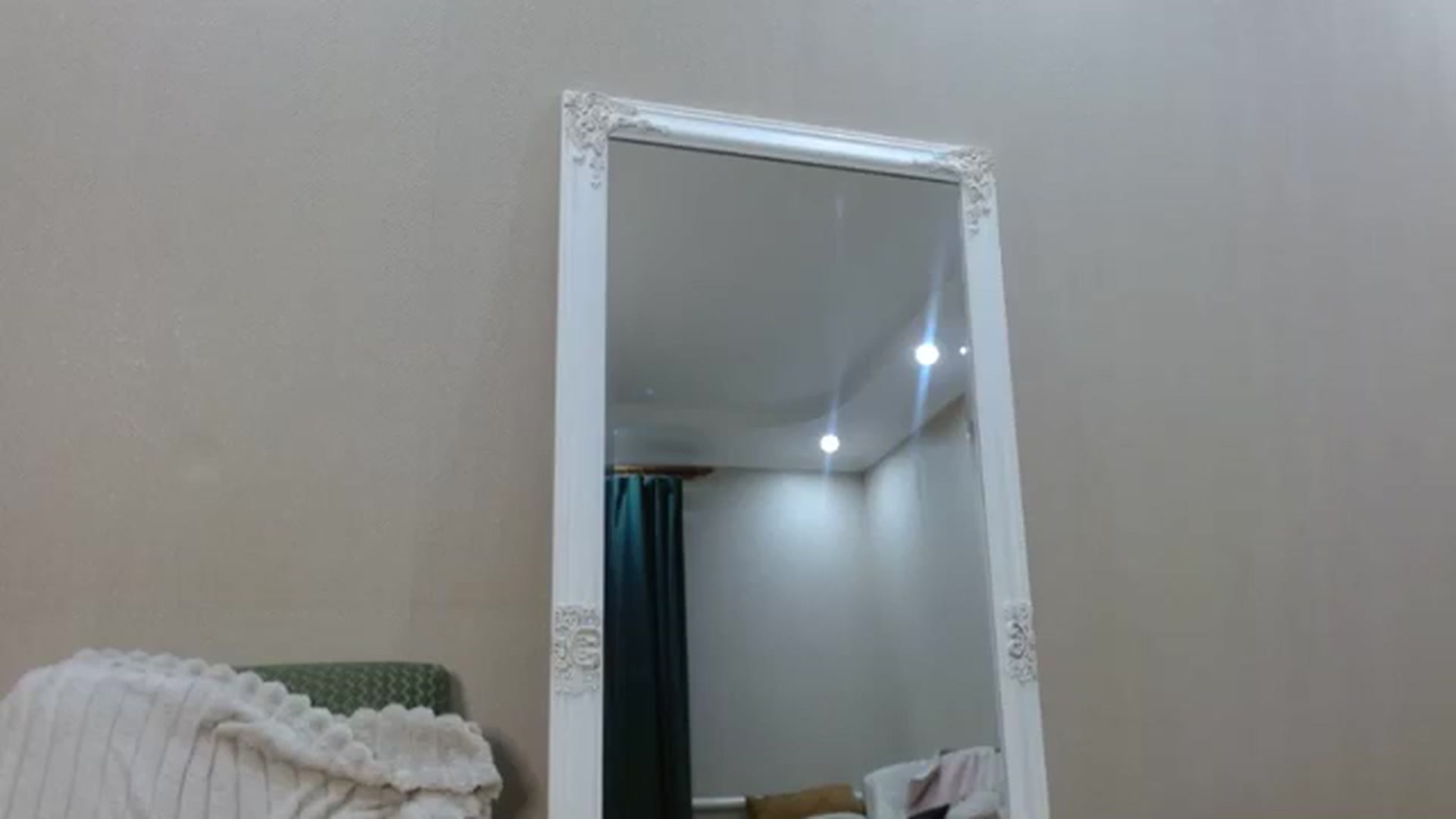 Gallery image thumbnail from NotGood's myfreecams stream on, 08/05/2023, 19:40 image 2 of 20