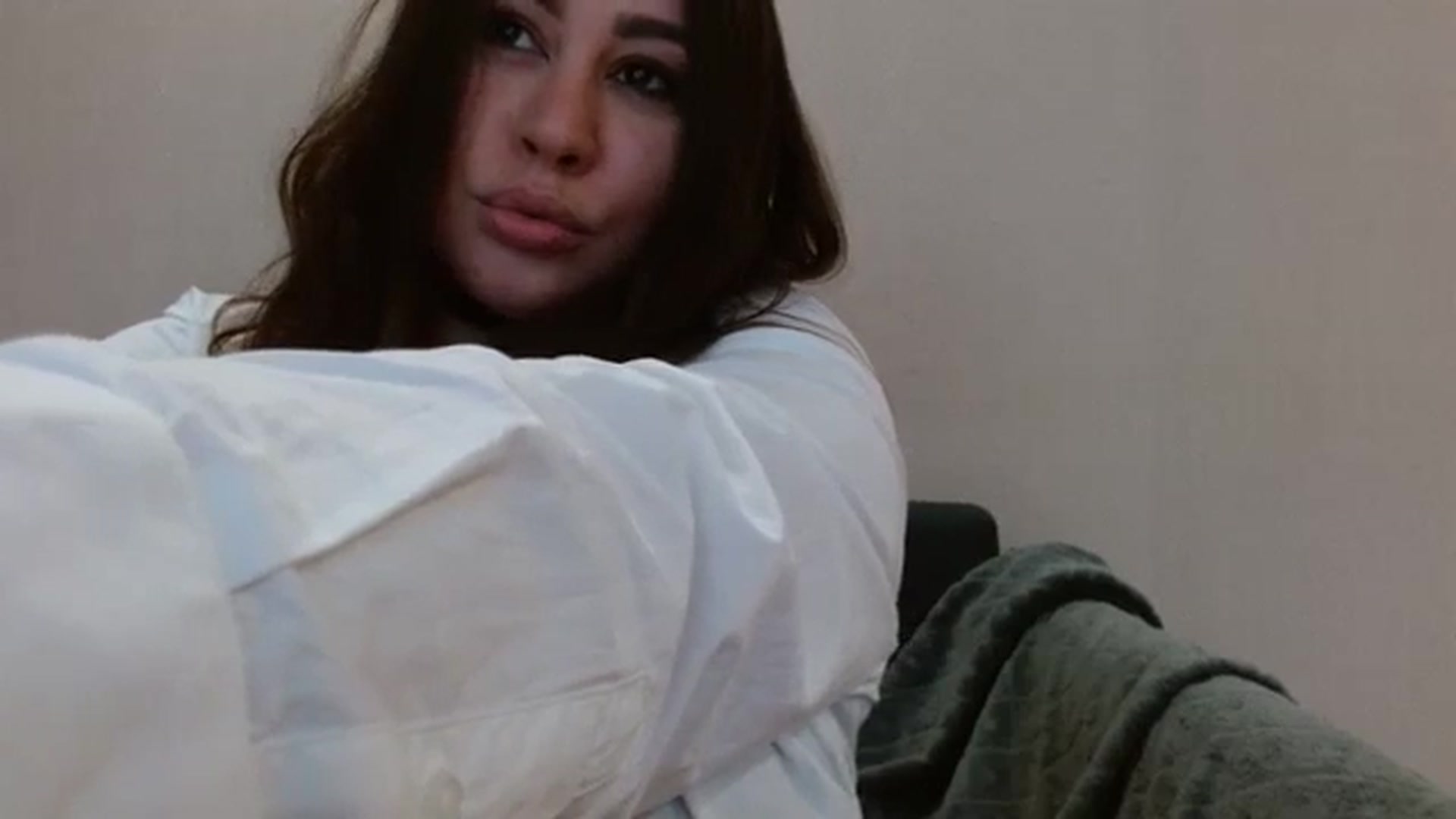 Gallery image thumbnail from NotGood's myfreecams stream on, 01/03/2024, 10:40 image 9 of 20