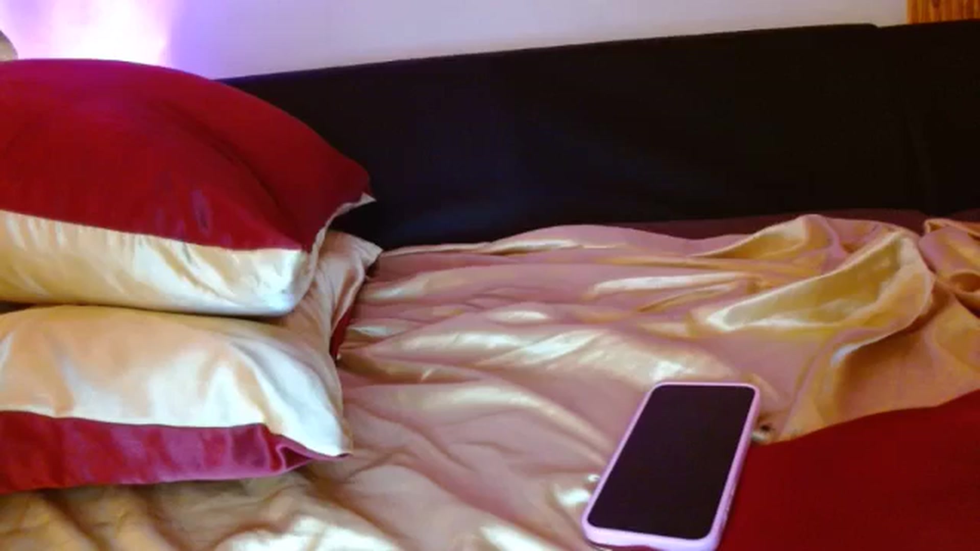 Gallery image thumbnail from NotGood's myfreecams stream on, 10/17/2024, 14:34 image 14 of 20