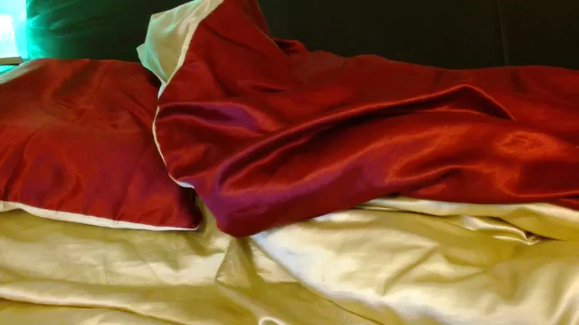 Gallery image thumbnail from NotGood's myfreecams stream on, 10/30/2024, 18:31 image 18 of 20