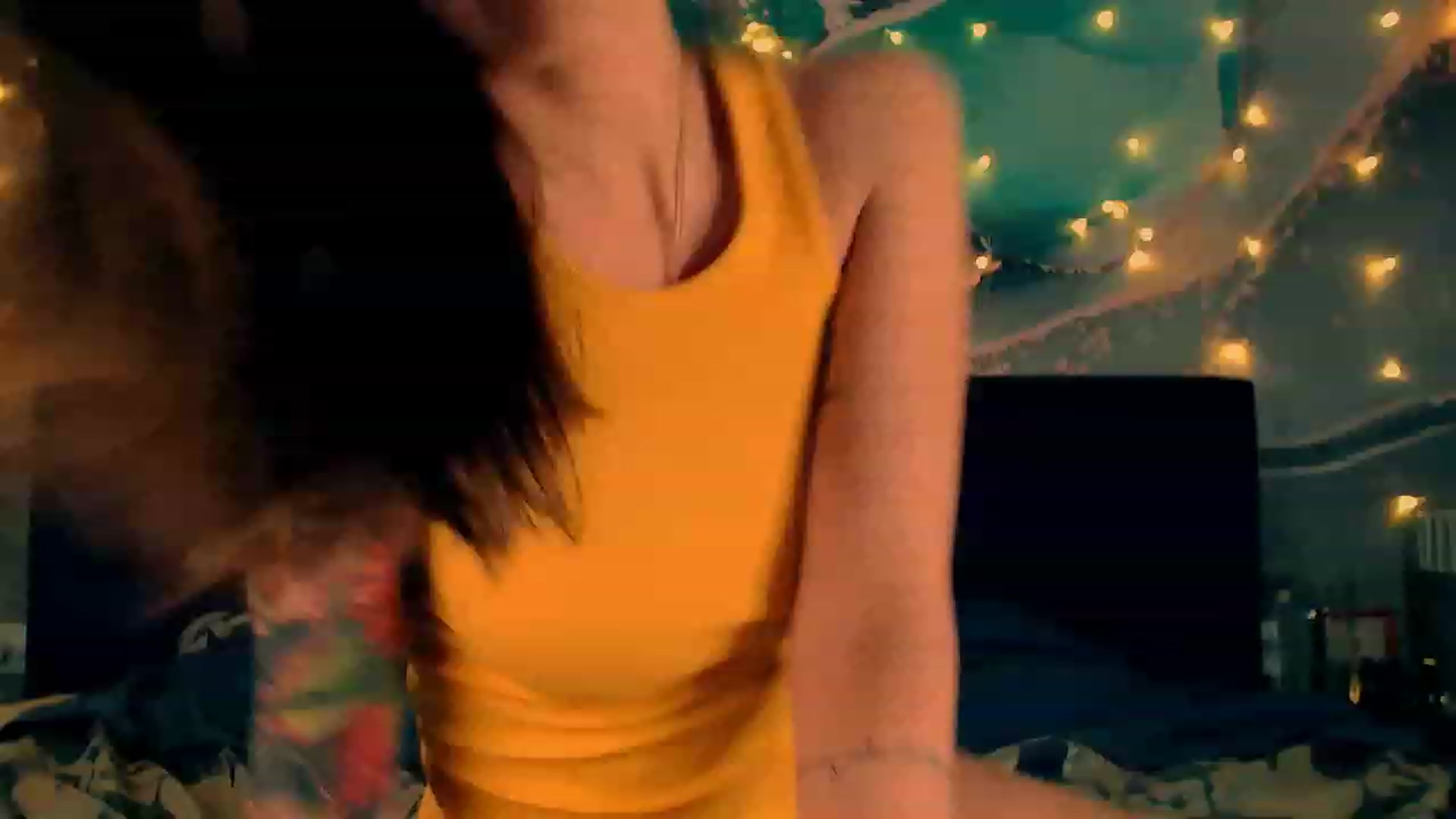 Gallery image thumbnail from NotKunis's myfreecams stream on, 01/28/2023, 13:55 image 13 of 20
