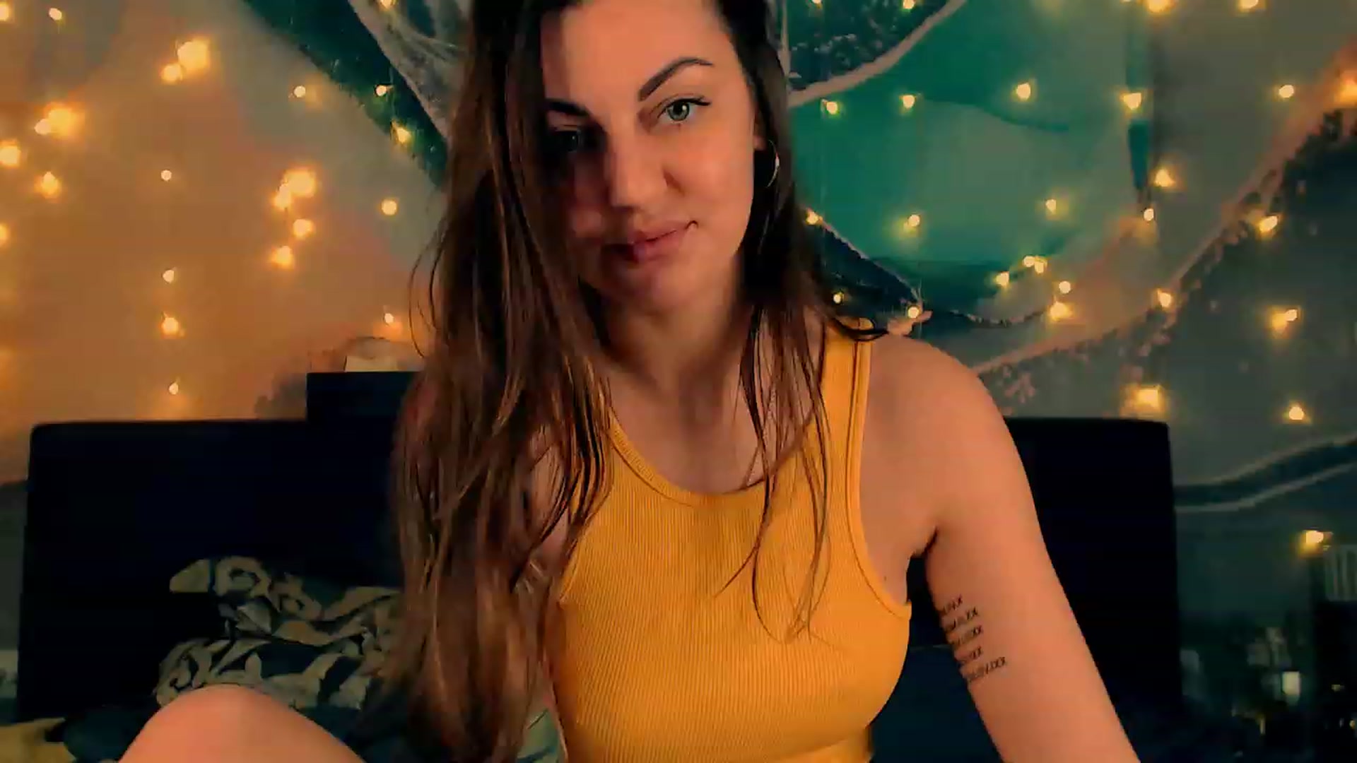 Gallery image thumbnail from NotKunis's myfreecams stream on, 01/28/2023, 14:55 image 17 of 20