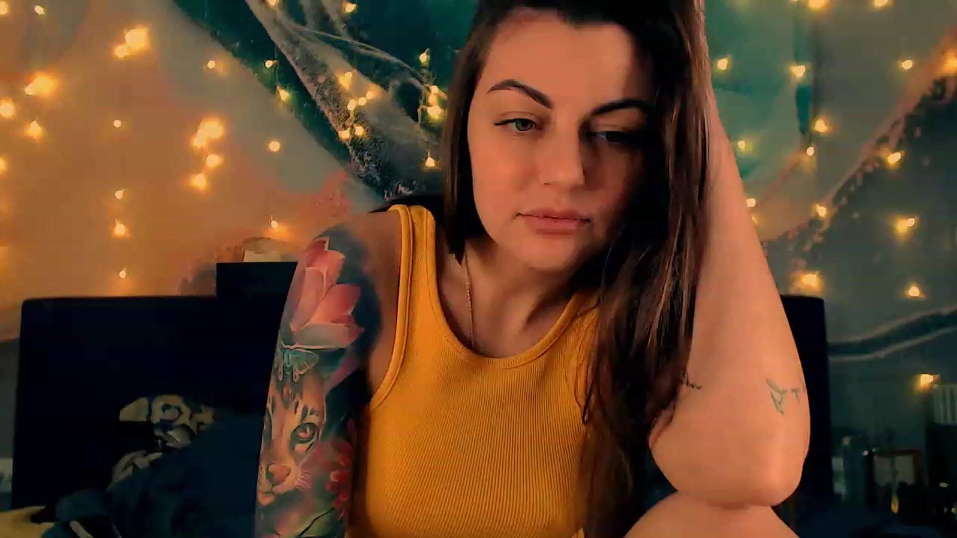 Gallery image thumbnail from NotKunis's myfreecams stream on, 01/28/2023, 14:55 image 1 of 20