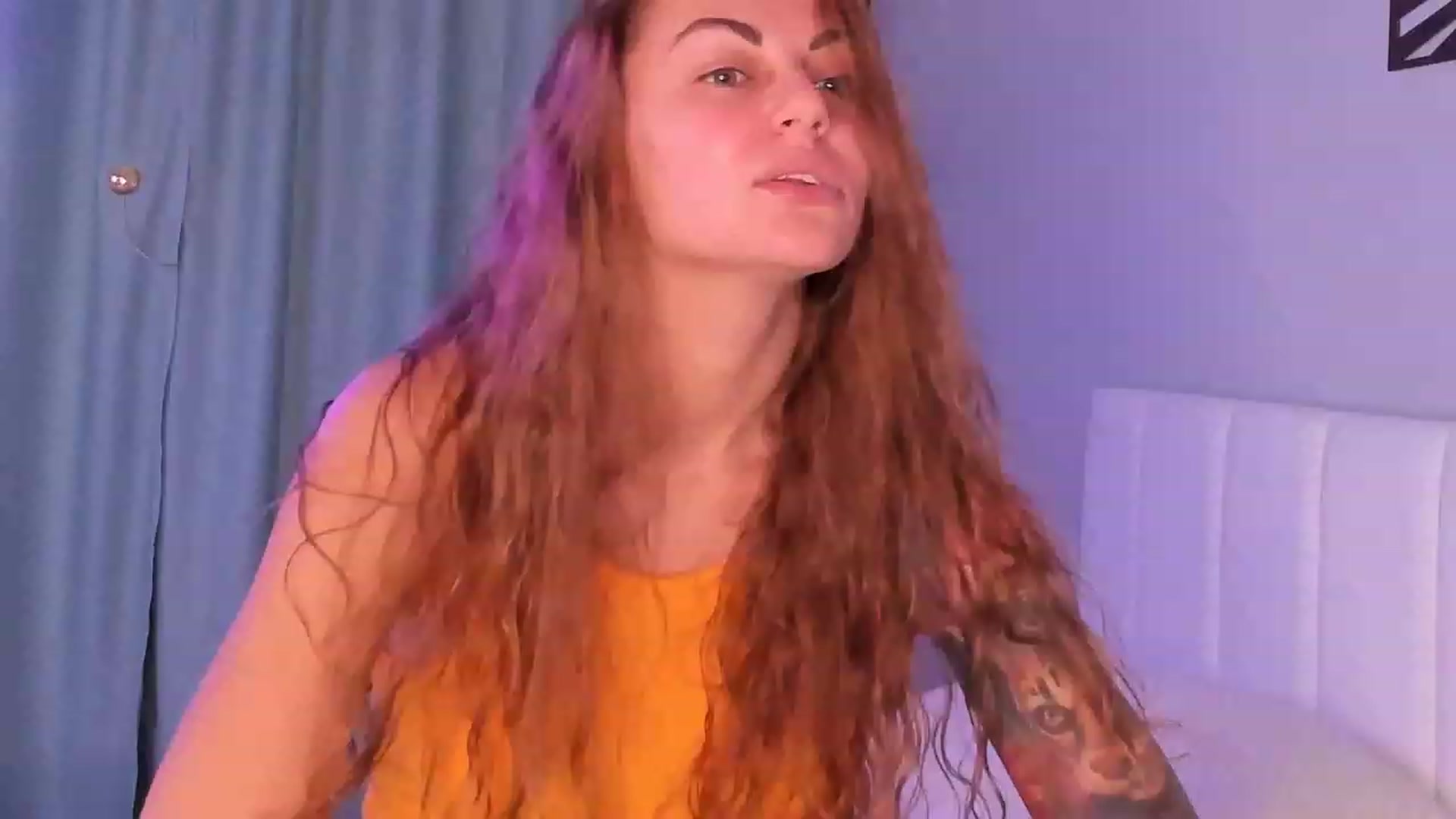 Gallery image thumbnail from NotKunis's myfreecams stream on, 10/19/2023, 16:08 image 14 of 20