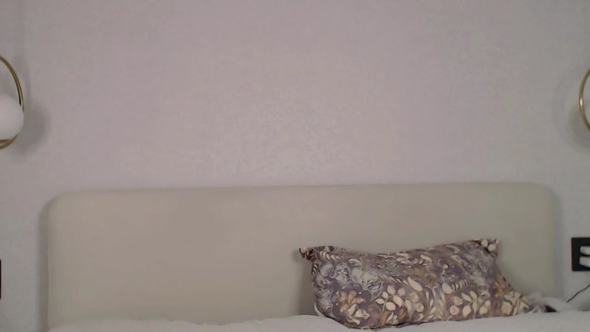 Gallery image thumbnail from NotKunis's myfreecams stream on, 02/04/2026, 21:22 image 10 of 20