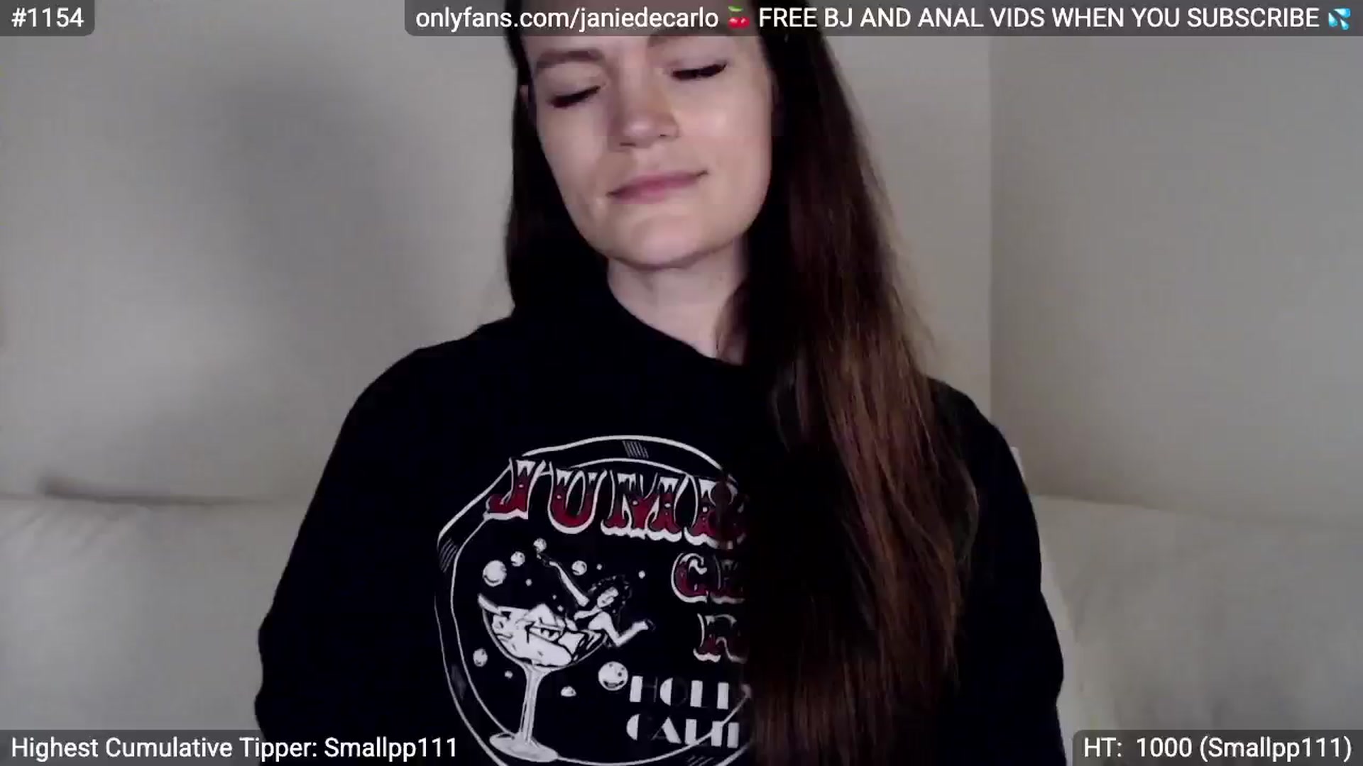 Gallery image thumbnail from NotMissJanie's myfreecams stream on, 04/24/2025, 05:44 image 9 of 20