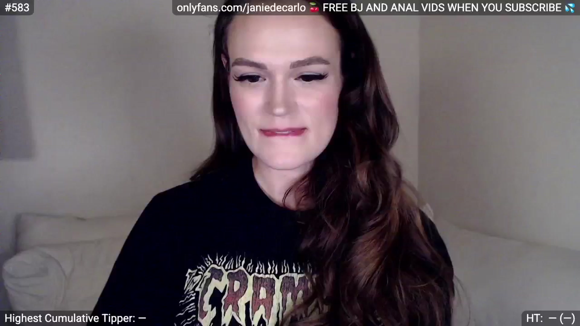 Gallery image thumbnail from NotMissJanie's myfreecams stream on, 06/05/2025, 04:48 image 14 of 20