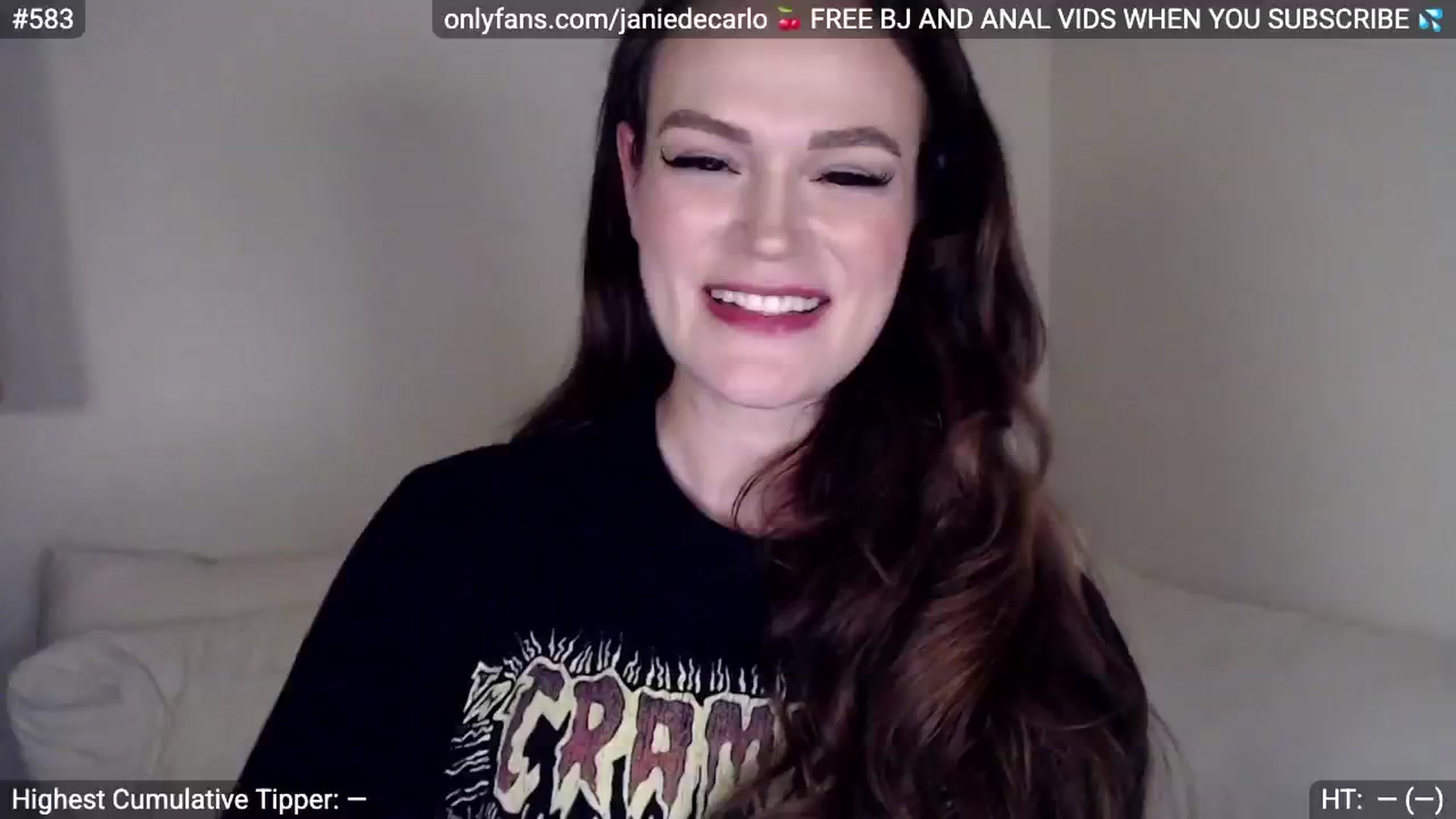 Gallery image thumbnail from NotMissJanie's myfreecams stream on, 06/05/2025, 04:48 image 11 of 20