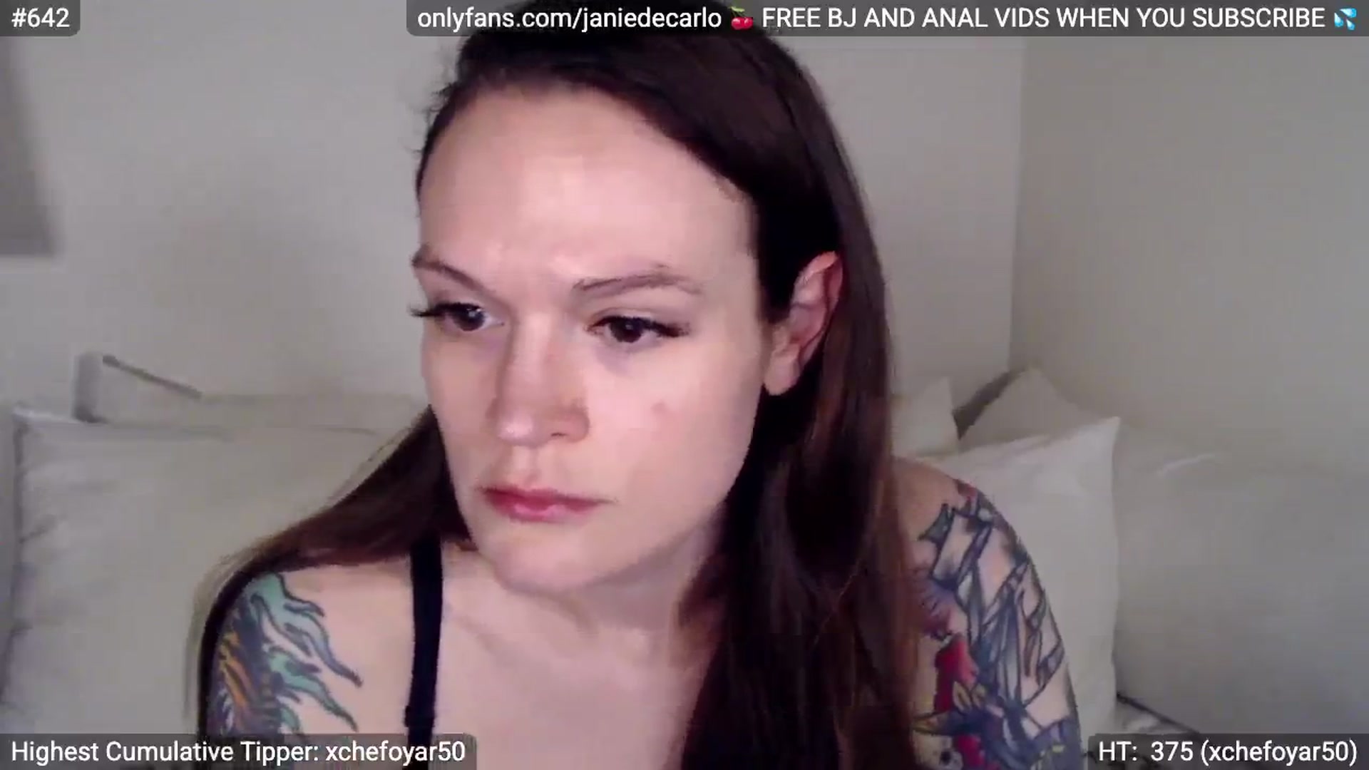 Gallery image thumbnail from NotMissJanie's myfreecams stream on, 07/27/2025, 03:38 image 5 of 20