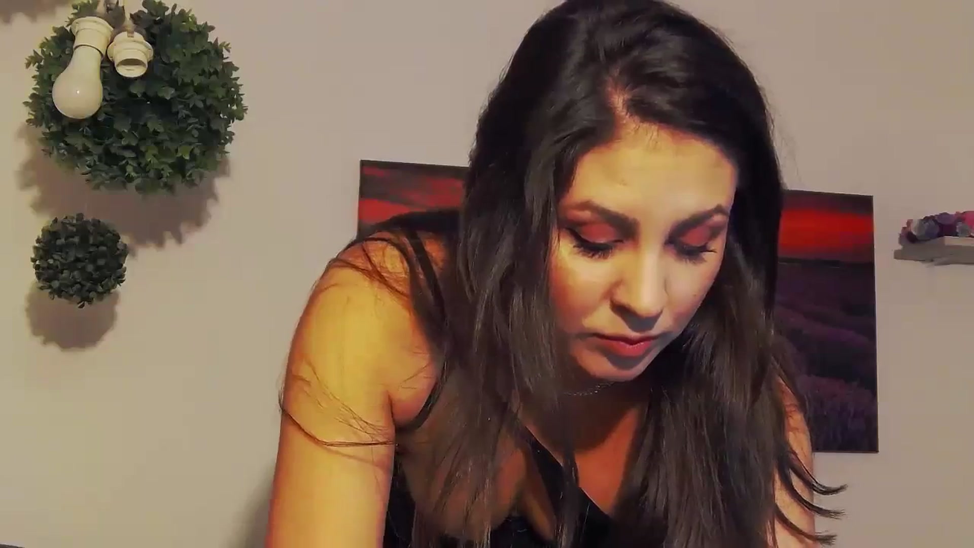 Gallery image thumbnail from NotVanilla's myfreecams stream on, 10/09/2023, 20:47 image 19 of 20