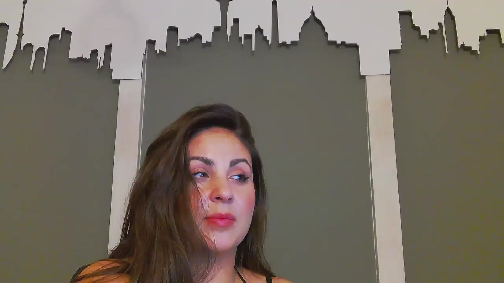 Gallery image thumbnail from NotVanilla's myfreecams stream on, 07/16/2024, 20:40 image 18 of 20