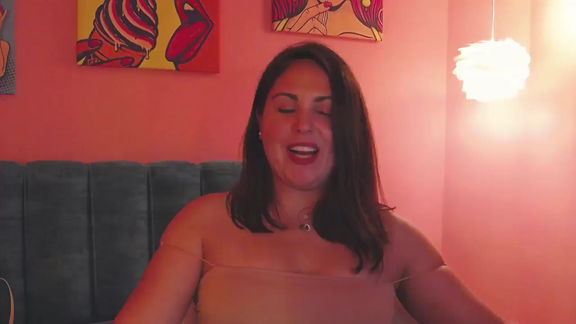 Gallery image thumbnail from NotVanilla's myfreecams stream on, 07/23/2024, 01:41 image 15 of 20