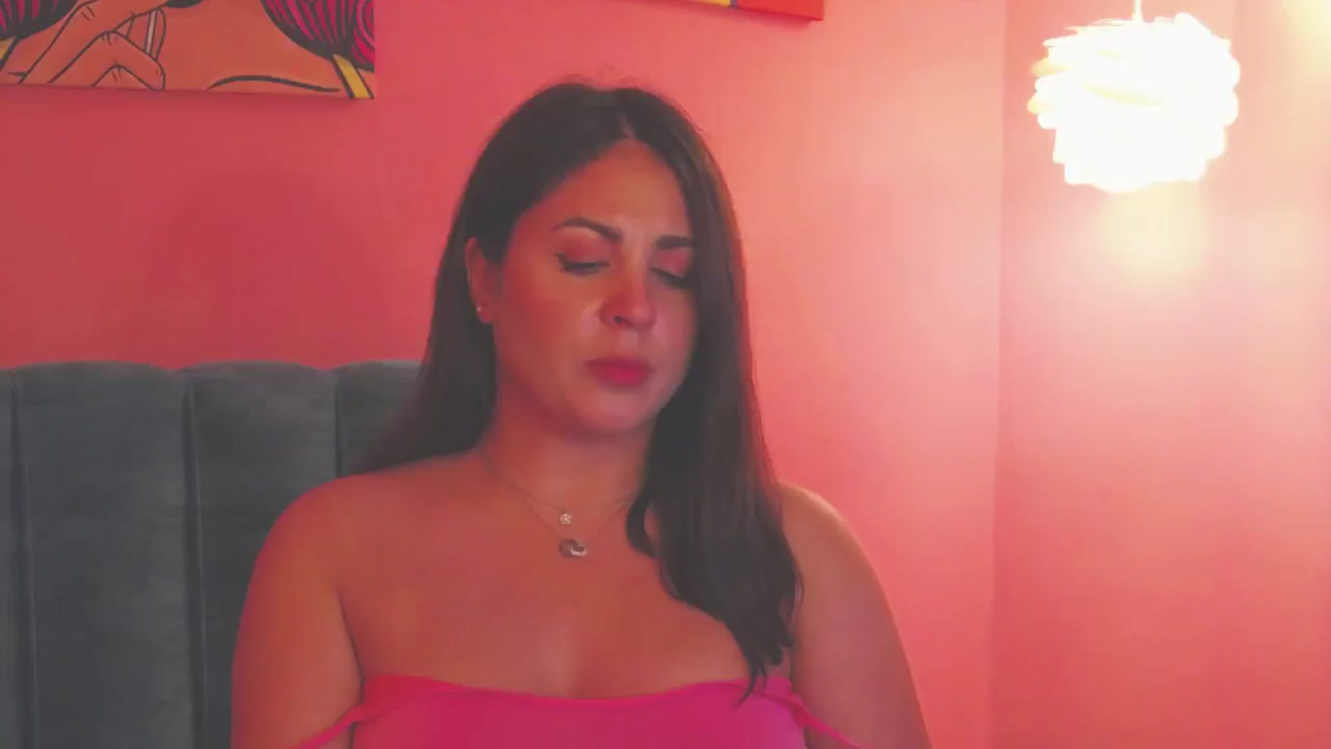 Gallery image thumbnail from NotVanilla's myfreecams stream on, 07/29/2024, 07:01 image 10 of 20