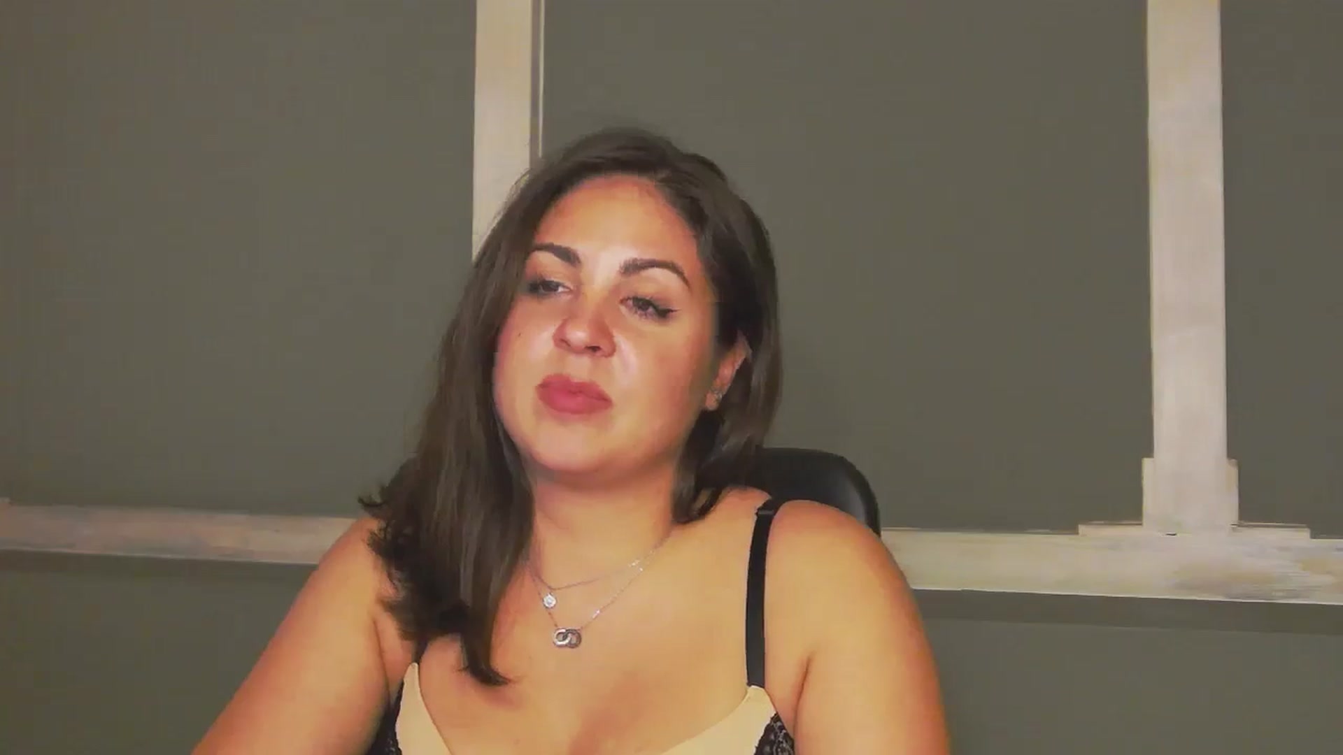Gallery image thumbnail from NotVanilla's myfreecams stream on, 08/01/2024, 01:38 image 15 of 20