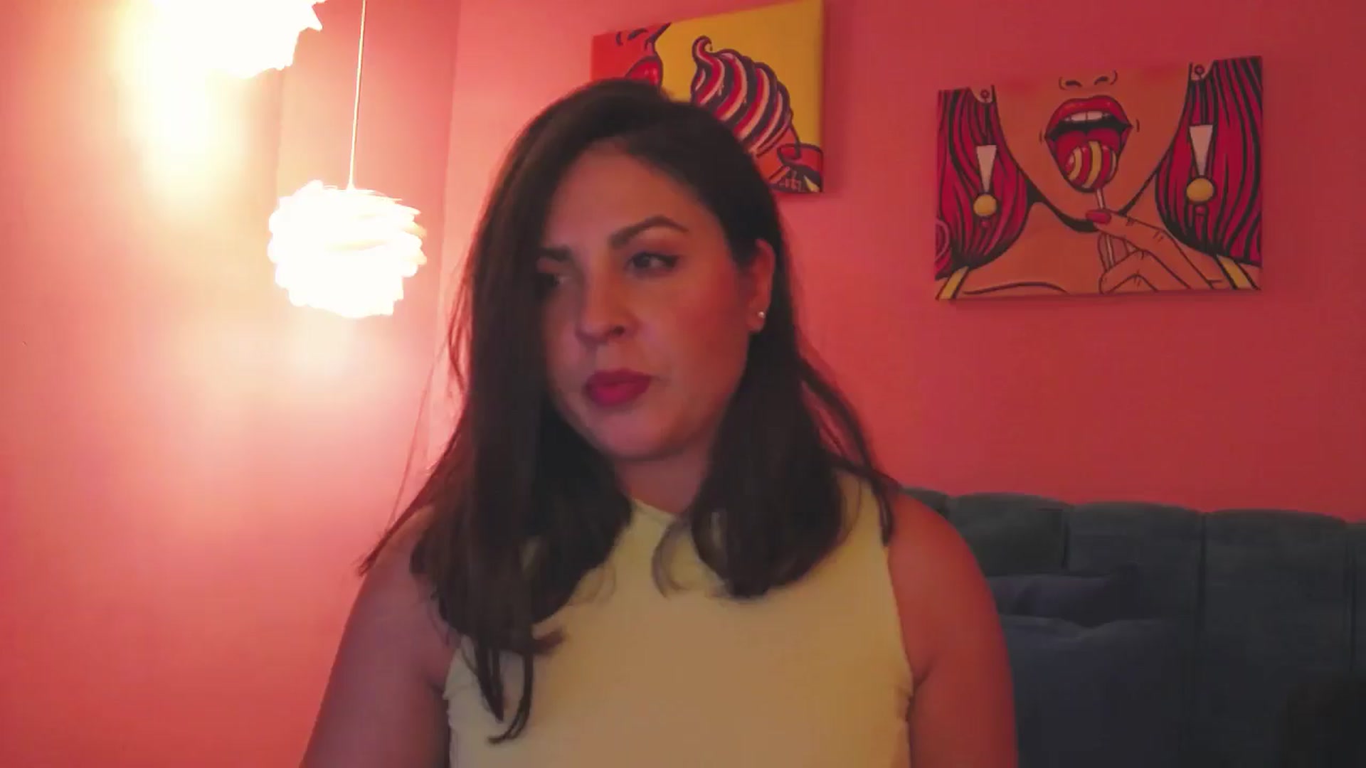 Gallery image thumbnail from NotVanilla's myfreecams stream on, 08/02/2024, 24:00 image 18 of 20