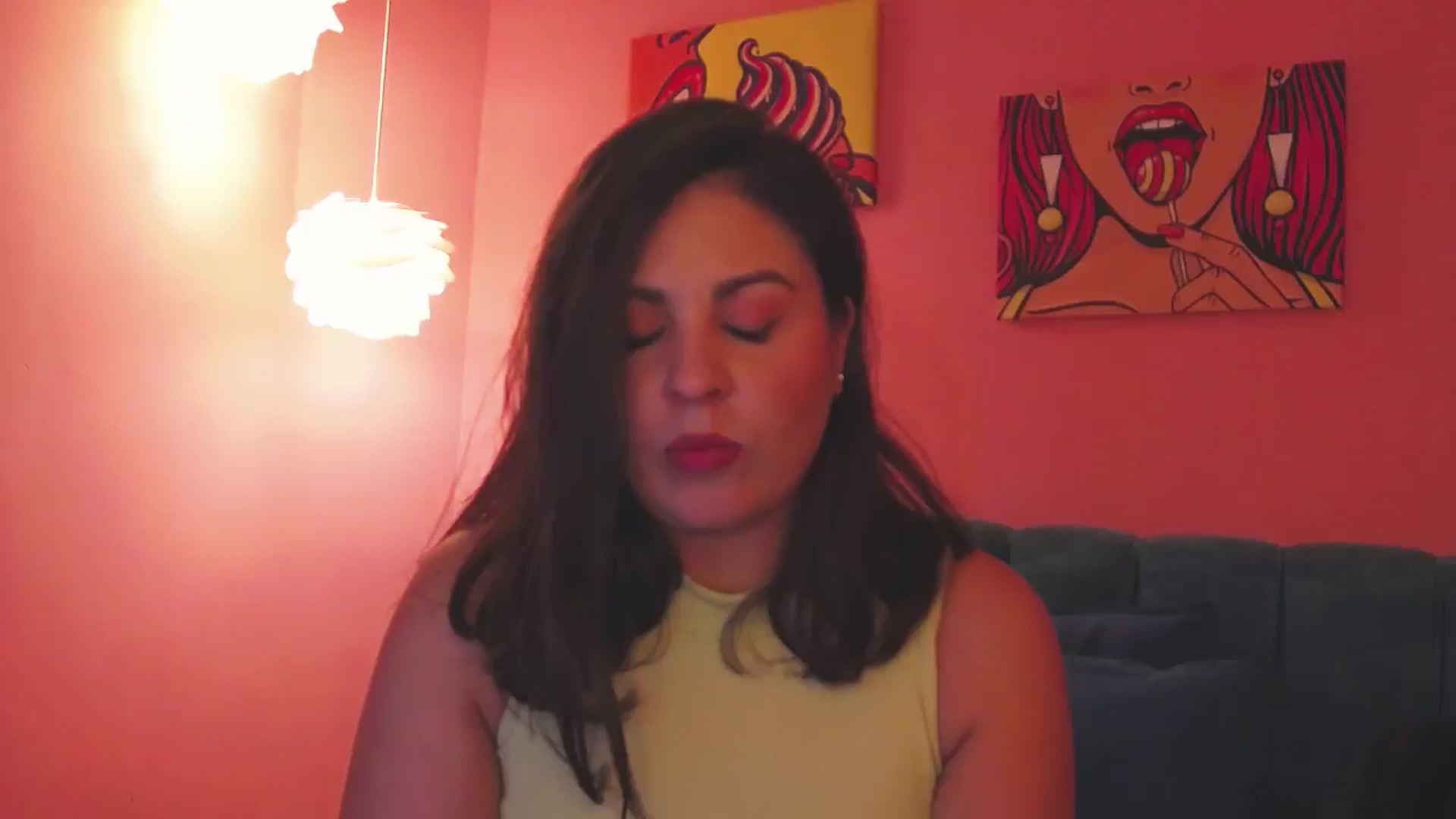 Gallery image thumbnail from NotVanilla's myfreecams stream on, 08/02/2024, 24:00 image 16 of 20
