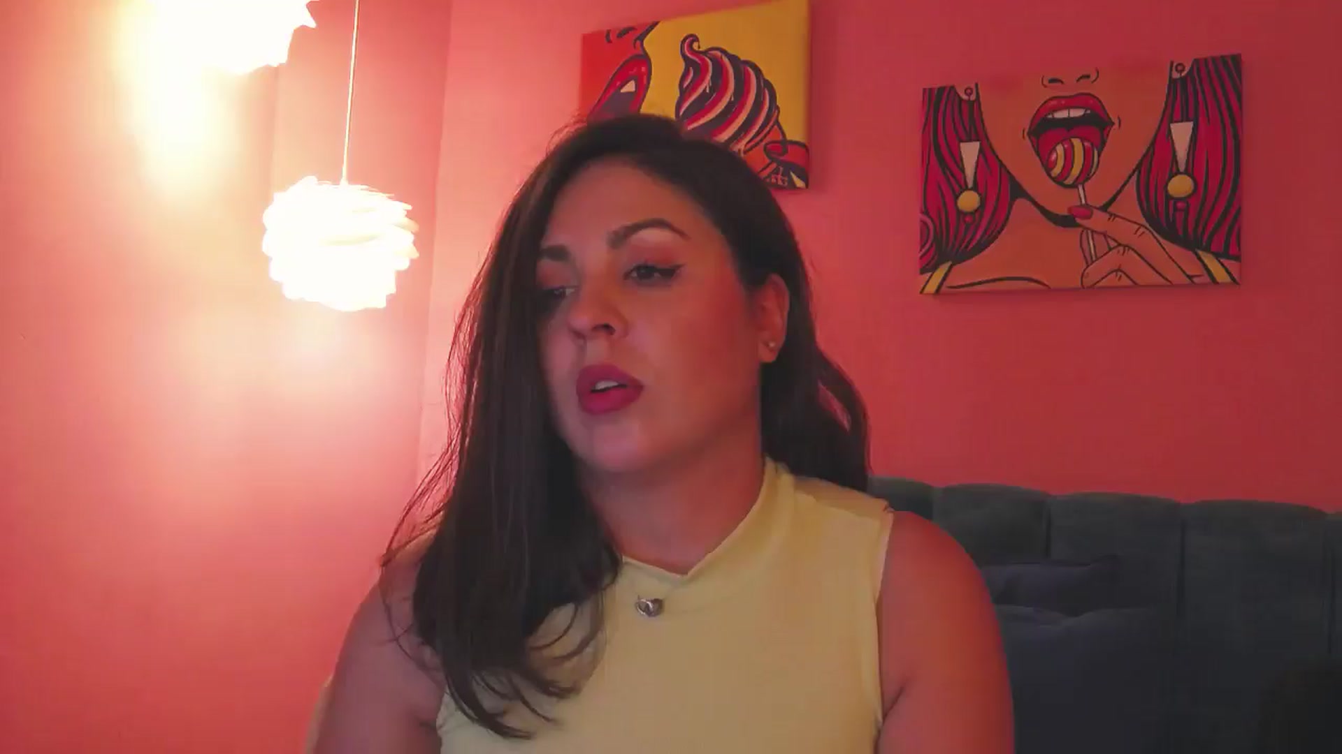 Gallery image thumbnail from NotVanilla's myfreecams stream on, 08/02/2024, 24:17 image 6 of 20