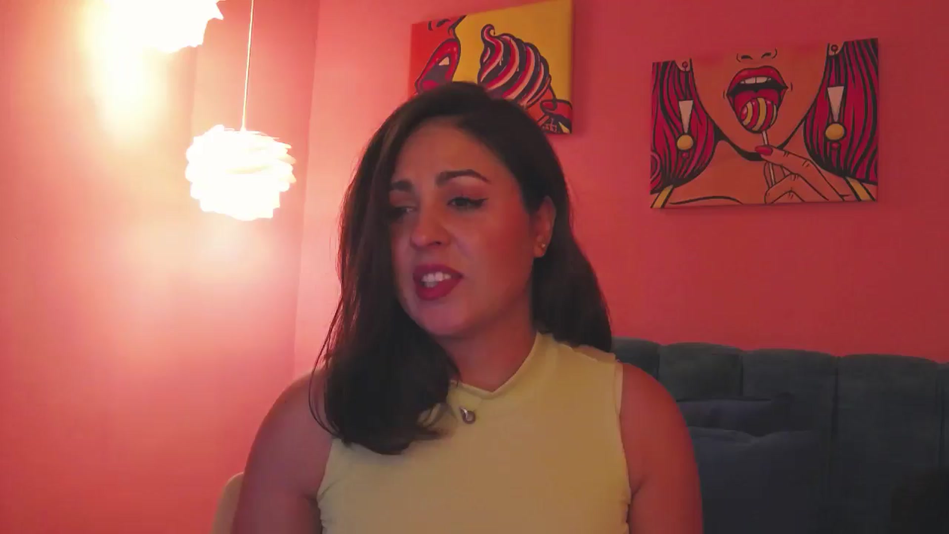 Gallery image thumbnail from NotVanilla's myfreecams stream on, 08/02/2024, 24:17 image 8 of 20