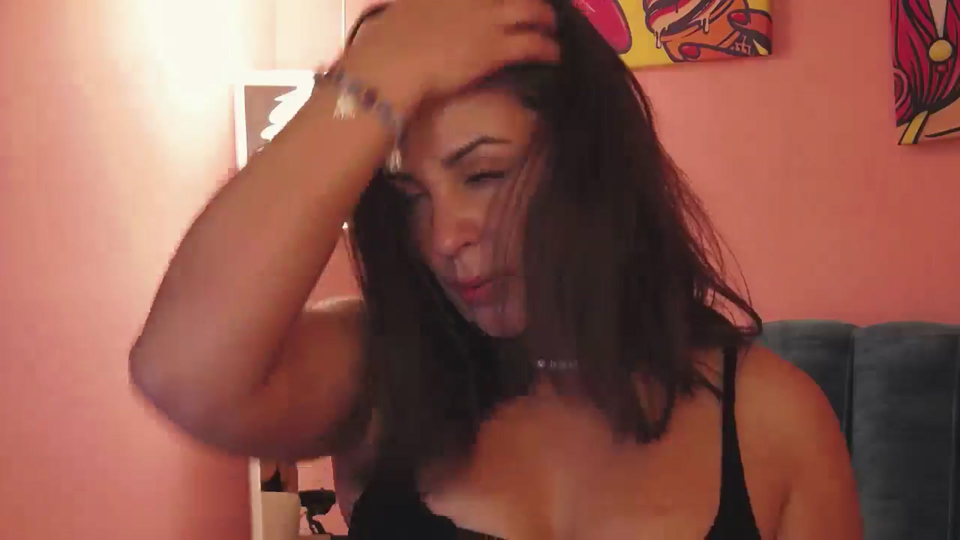 Gallery image thumbnail from NotVanilla's myfreecams stream on, 08/21/2024, 21:43 image 15 of 20