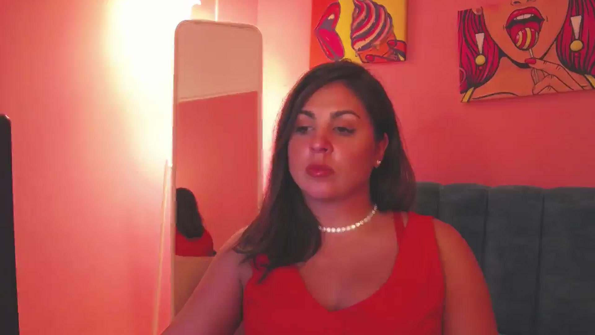 Gallery image thumbnail from NotVanilla's myfreecams stream on, 08/25/2024, 02:07 image 4 of 20