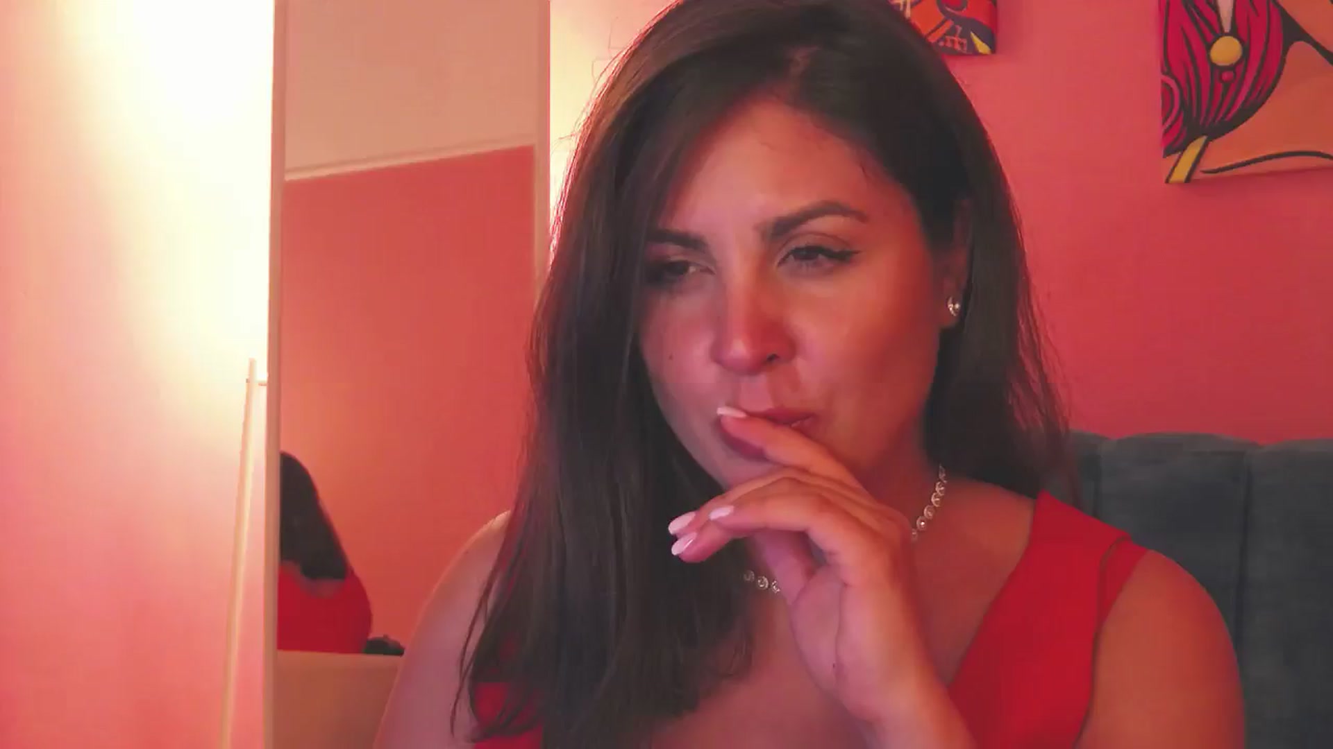 Gallery image thumbnail from NotVanilla's myfreecams stream on, 08/25/2024, 02:07 image 14 of 20