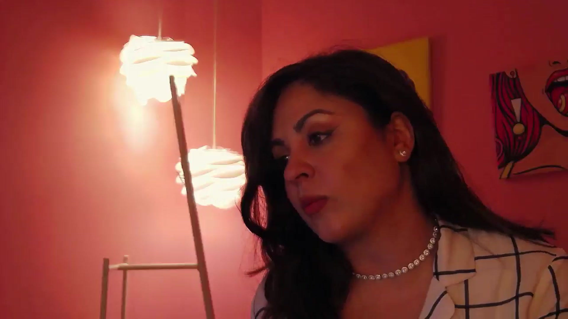 Gallery image thumbnail from NotVanilla's myfreecams stream on, 08/31/2024, 01:04 image 16 of 20