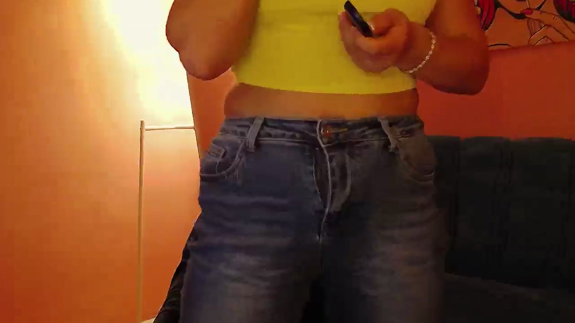 Gallery image thumbnail from NotVanilla's myfreecams stream on, 09/06/2024, 23:22 image 17 of 20
