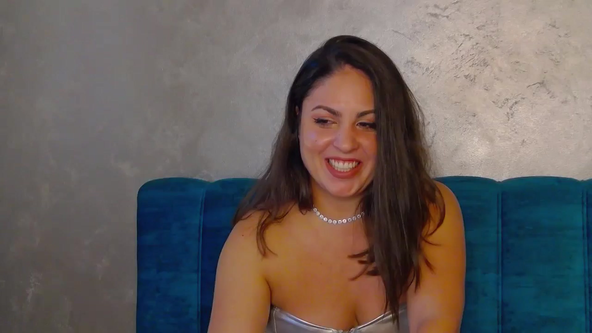 Gallery image thumbnail from NotVanilla's myfreecams stream on, 09/21/2024, 23:33 image 15 of 20