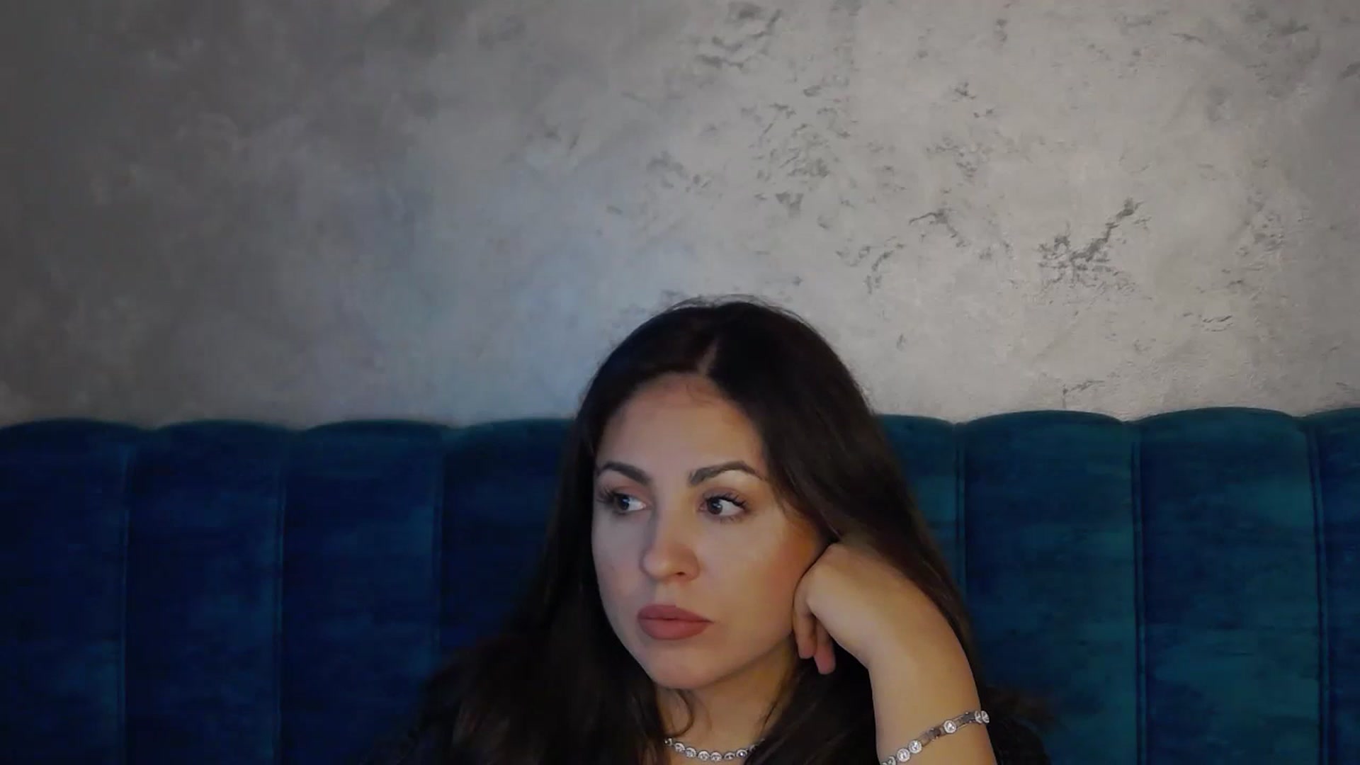 Gallery image thumbnail from NotVanilla's myfreecams stream on, 09/28/2024, 22:33 image 3 of 20
