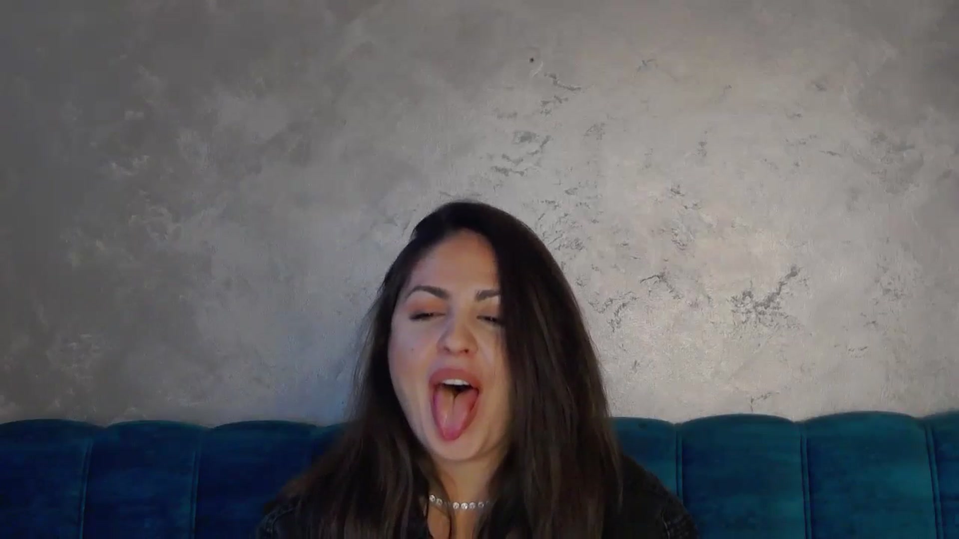 Gallery image thumbnail from NotVanilla's myfreecams stream on, 09/28/2024, 22:33 image 17 of 20