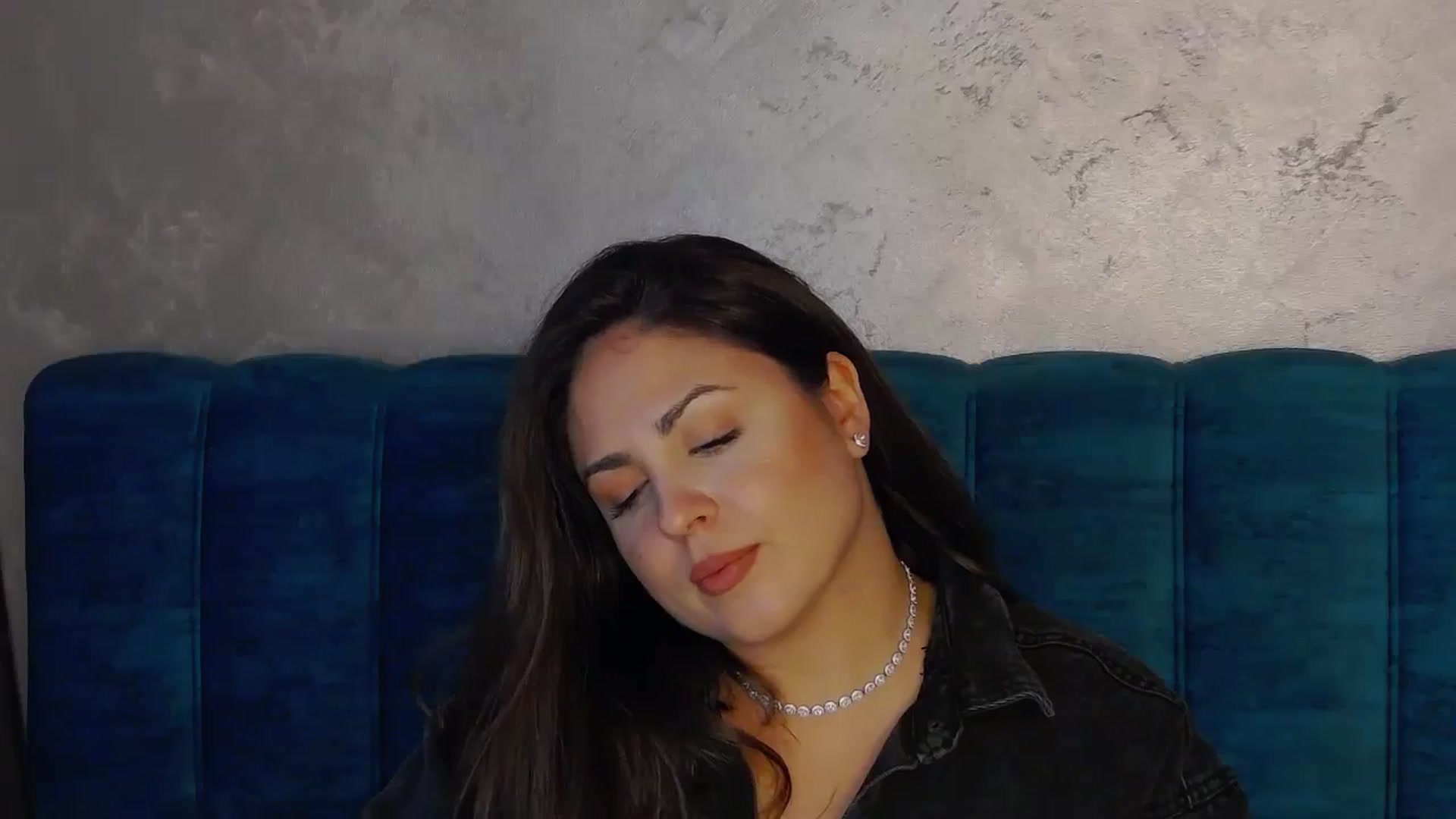 Gallery image thumbnail from NotVanilla's myfreecams stream on, 09/29/2024, 01:57 image 9 of 20