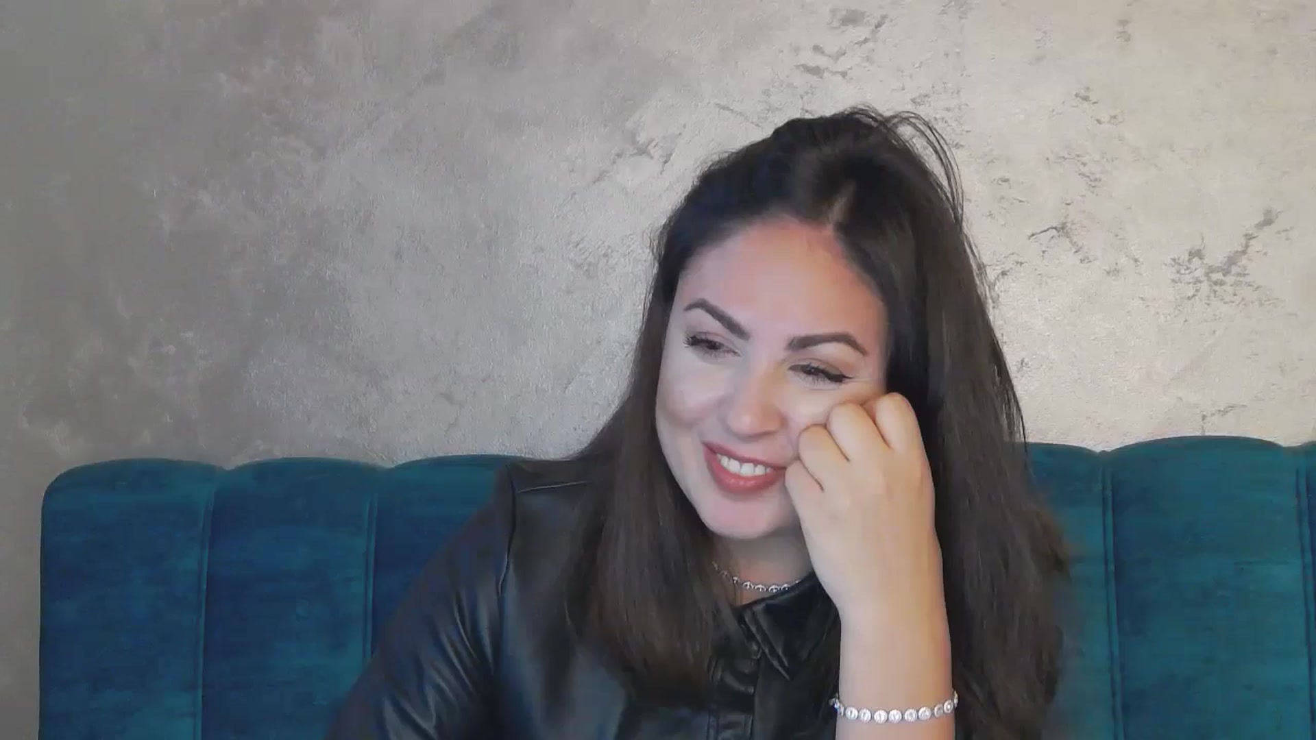 Gallery image thumbnail from NotVanilla's myfreecams stream on, 10/07/2024, 23:41 image 15 of 20