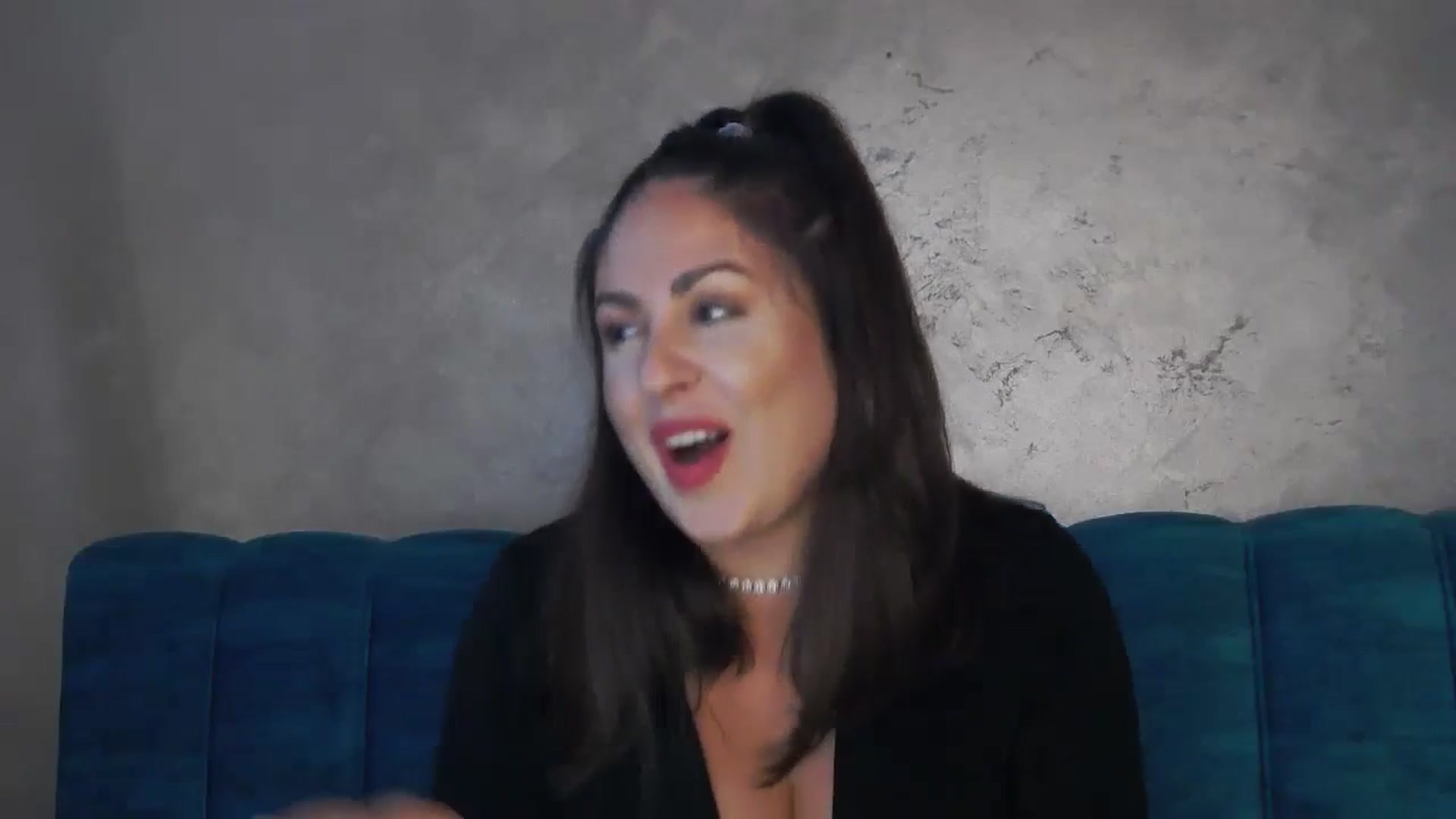 Gallery image thumbnail from NotVanilla's myfreecams stream on, 10/09/2024, 24:04 image 6 of 20