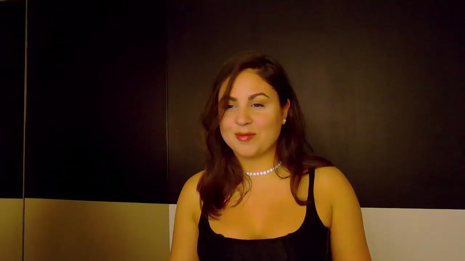 Gallery image thumbnail from NotVanilla's myfreecams stream on, 10/26/2024, 24:01 image 1 of 20