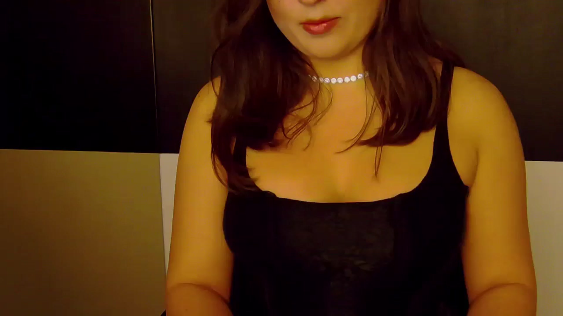 Gallery image thumbnail from NotVanilla's myfreecams stream on, 10/26/2024, 24:01 image 6 of 20