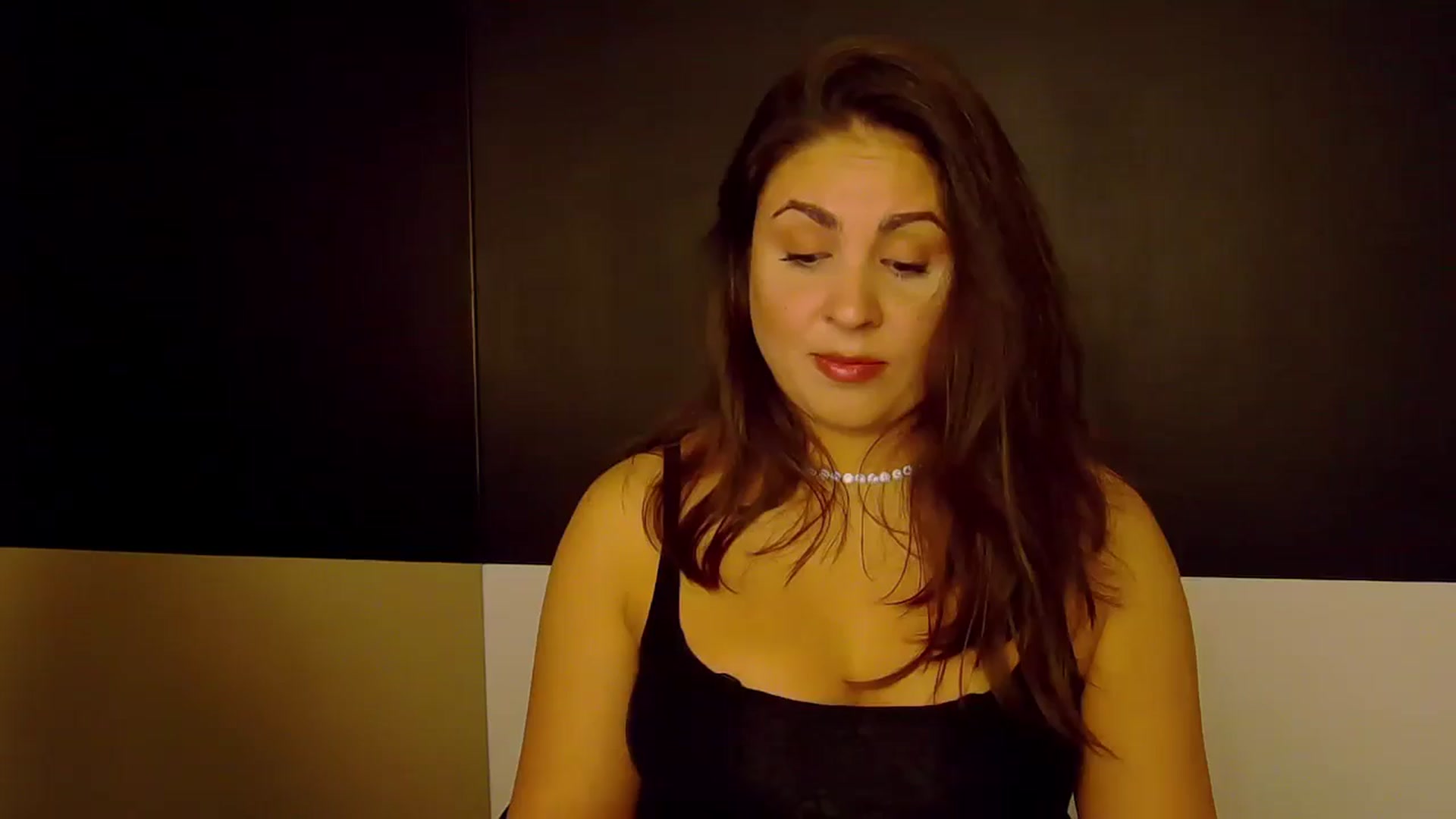 Gallery image thumbnail from NotVanilla's myfreecams stream on, 10/26/2024, 24:01 image 15 of 20