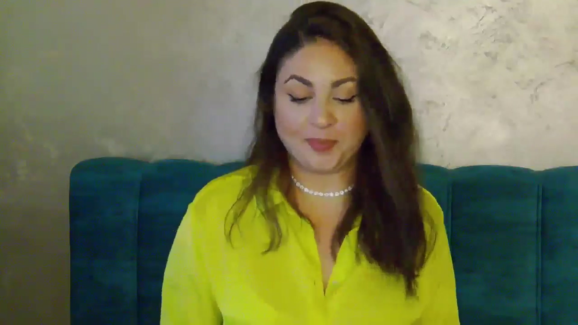 Gallery image thumbnail from NotVanilla's myfreecams stream on, 11/21/2024, 24:46 image 11 of 20