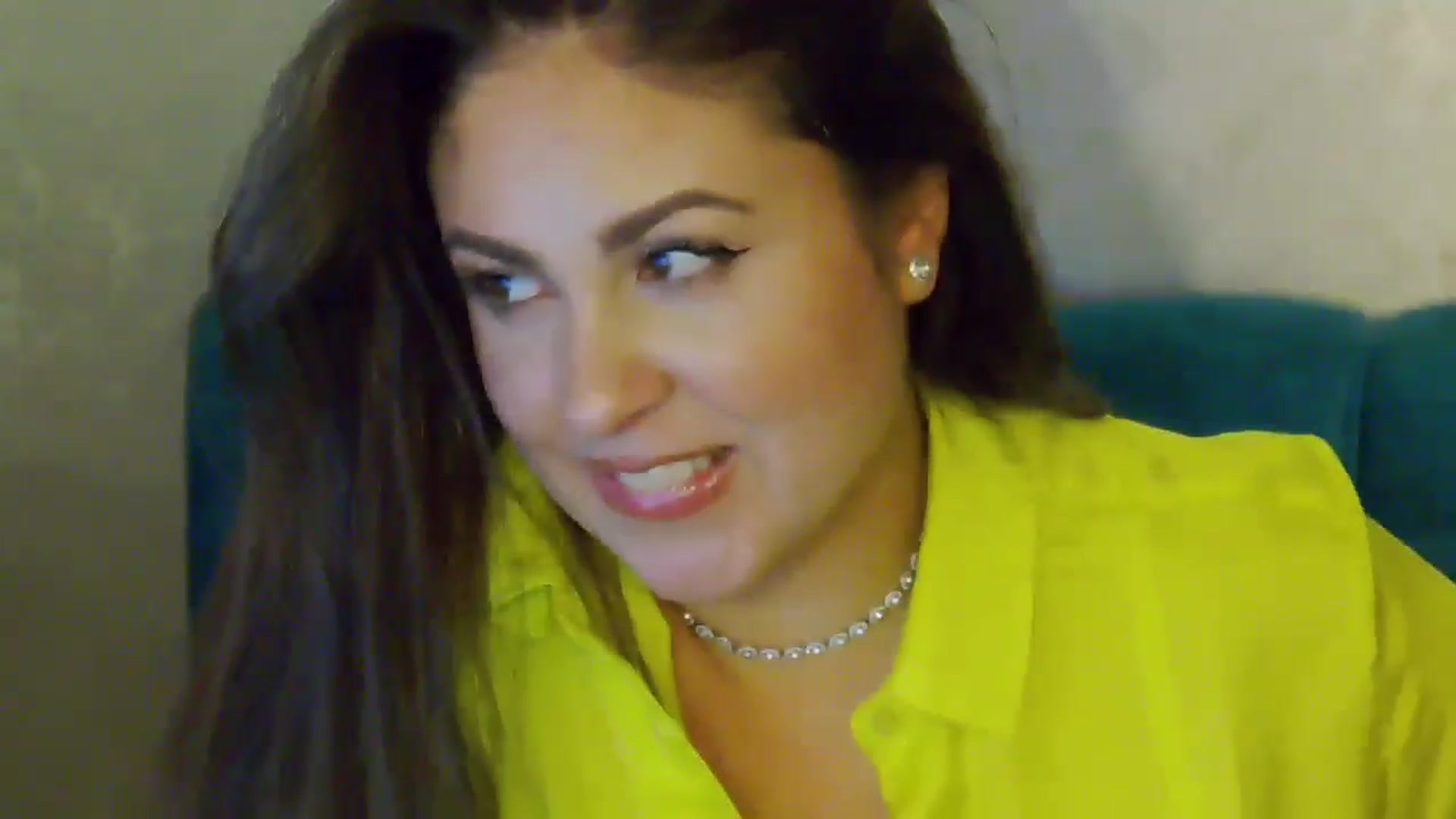 Gallery image thumbnail from NotVanilla's myfreecams stream on, 11/21/2024, 03:39 image 12 of 20