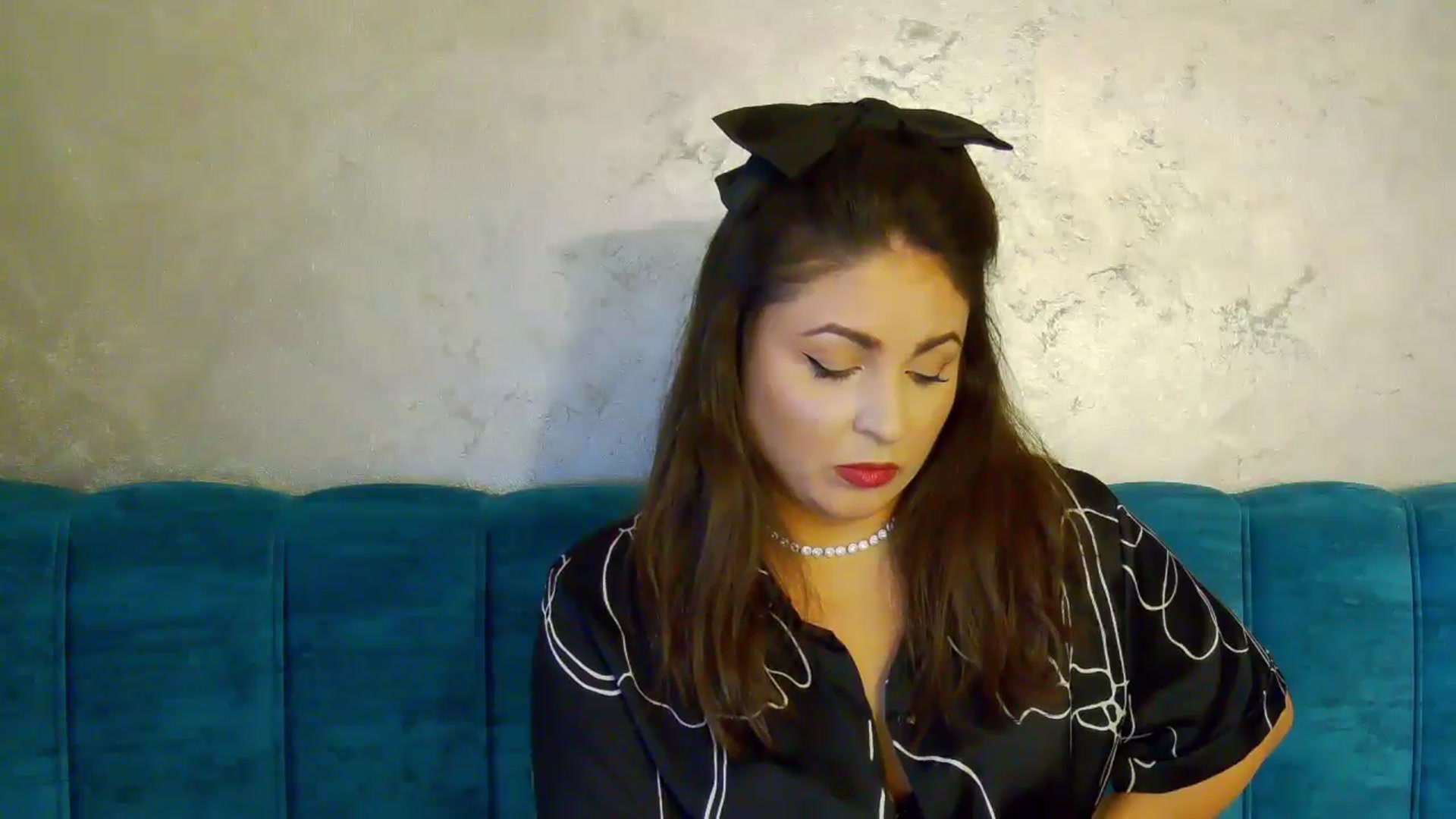Gallery image thumbnail from NotVanilla's myfreecams stream on, 11/22/2024, 24:17 image 7 of 20