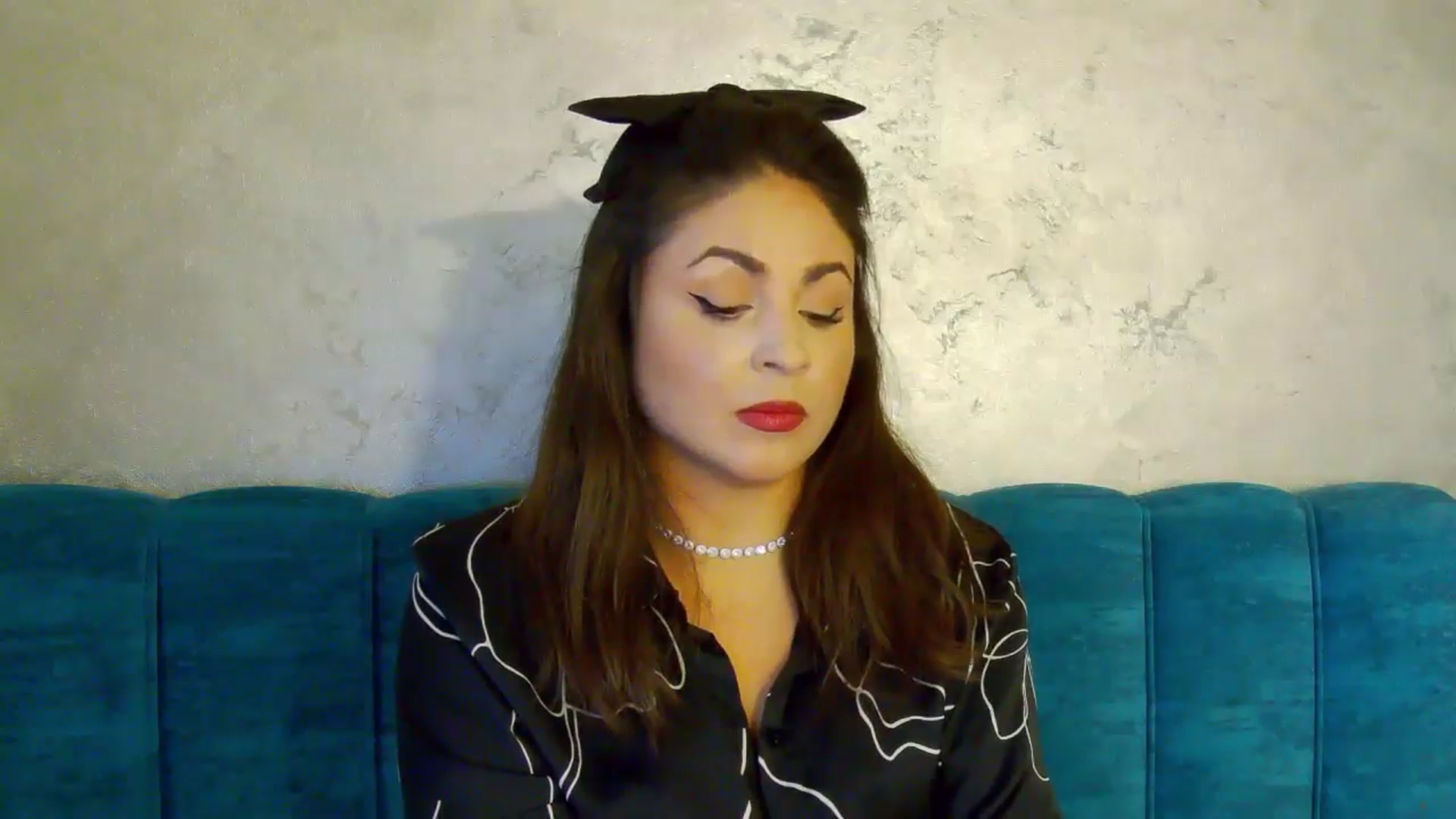 Gallery image thumbnail from NotVanilla's myfreecams stream on, 11/22/2024, 24:17 image 9 of 20