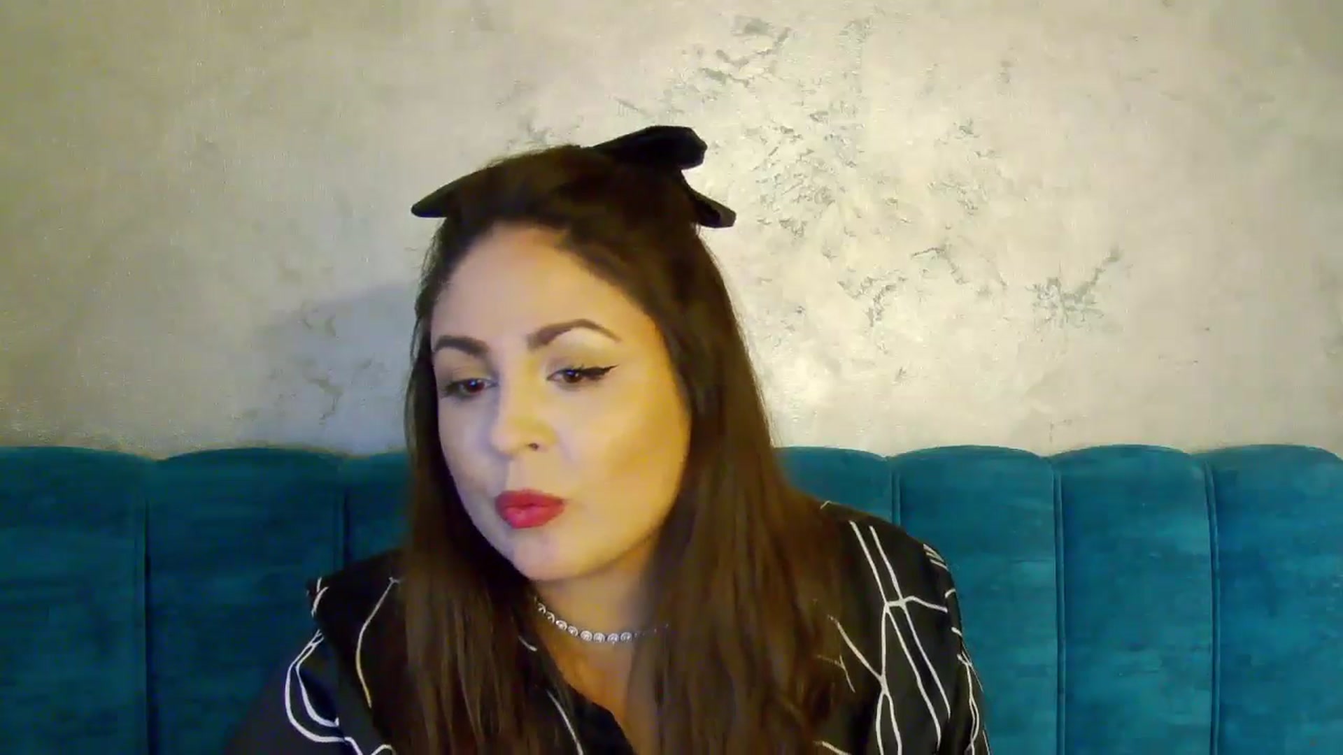 Gallery image thumbnail from NotVanilla's myfreecams stream on, 11/22/2024, 24:17 image 14 of 20