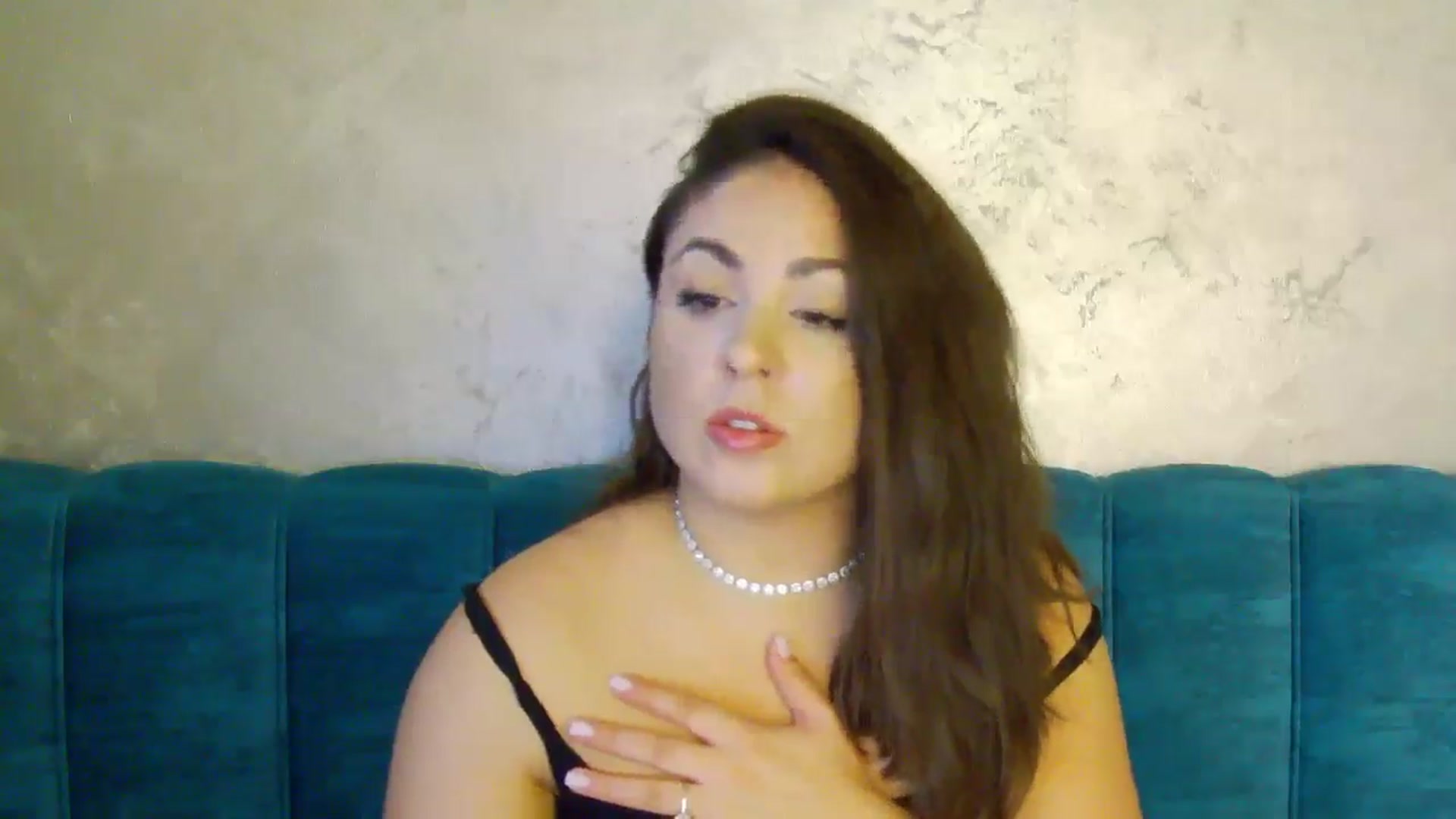 Gallery image thumbnail from NotVanilla's myfreecams stream on, 11/23/2024, 03:51 image 4 of 20