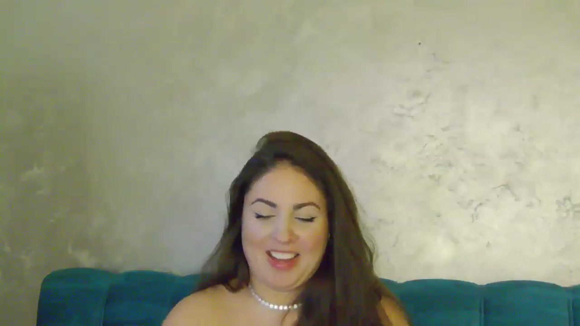 Gallery image thumbnail from NotVanilla's myfreecams stream on, 11/25/2024, 04:20 image 11 of 20