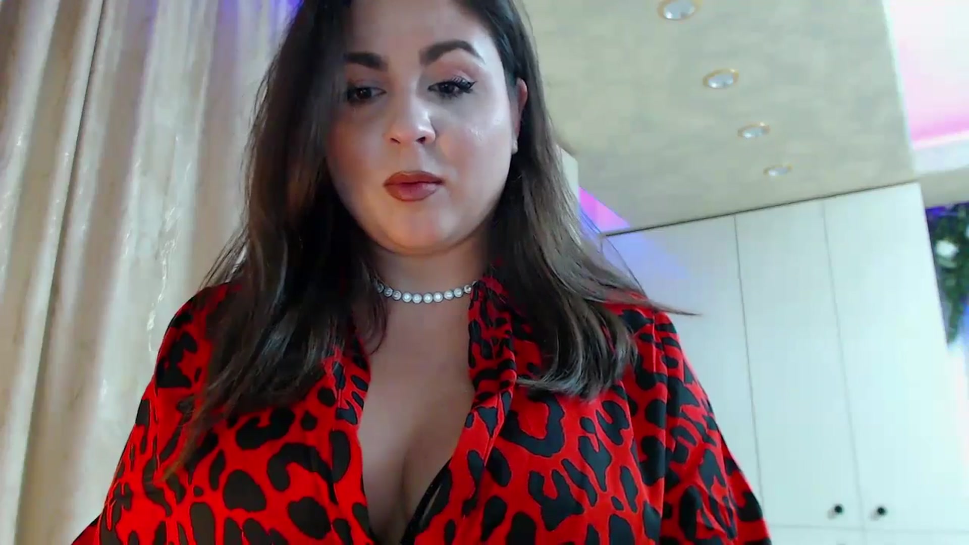 Gallery image thumbnail from NotVanilla's myfreecams stream on, 11/26/2024, 21:24 image 18 of 20